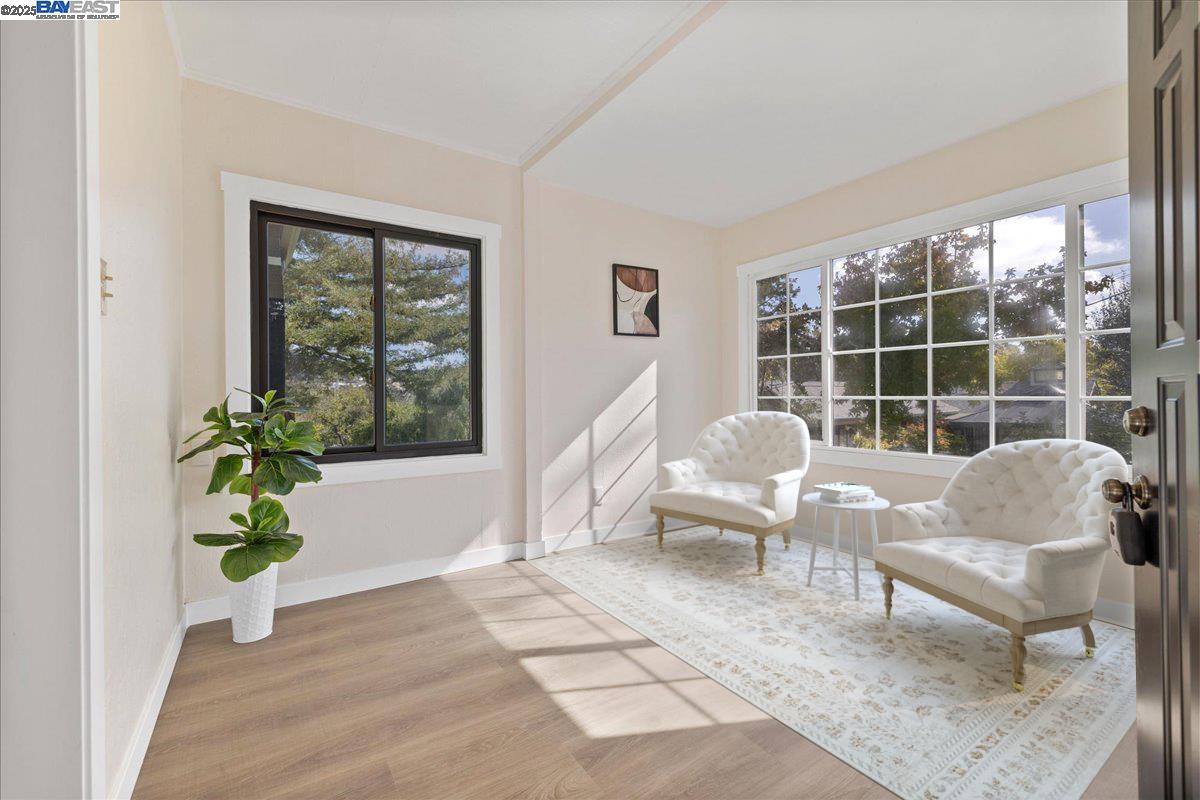 Detail Gallery Image 10 of 48 For 3280 Ohlone Way, Hayward,  CA 94541 - 3 Beds | 2 Baths