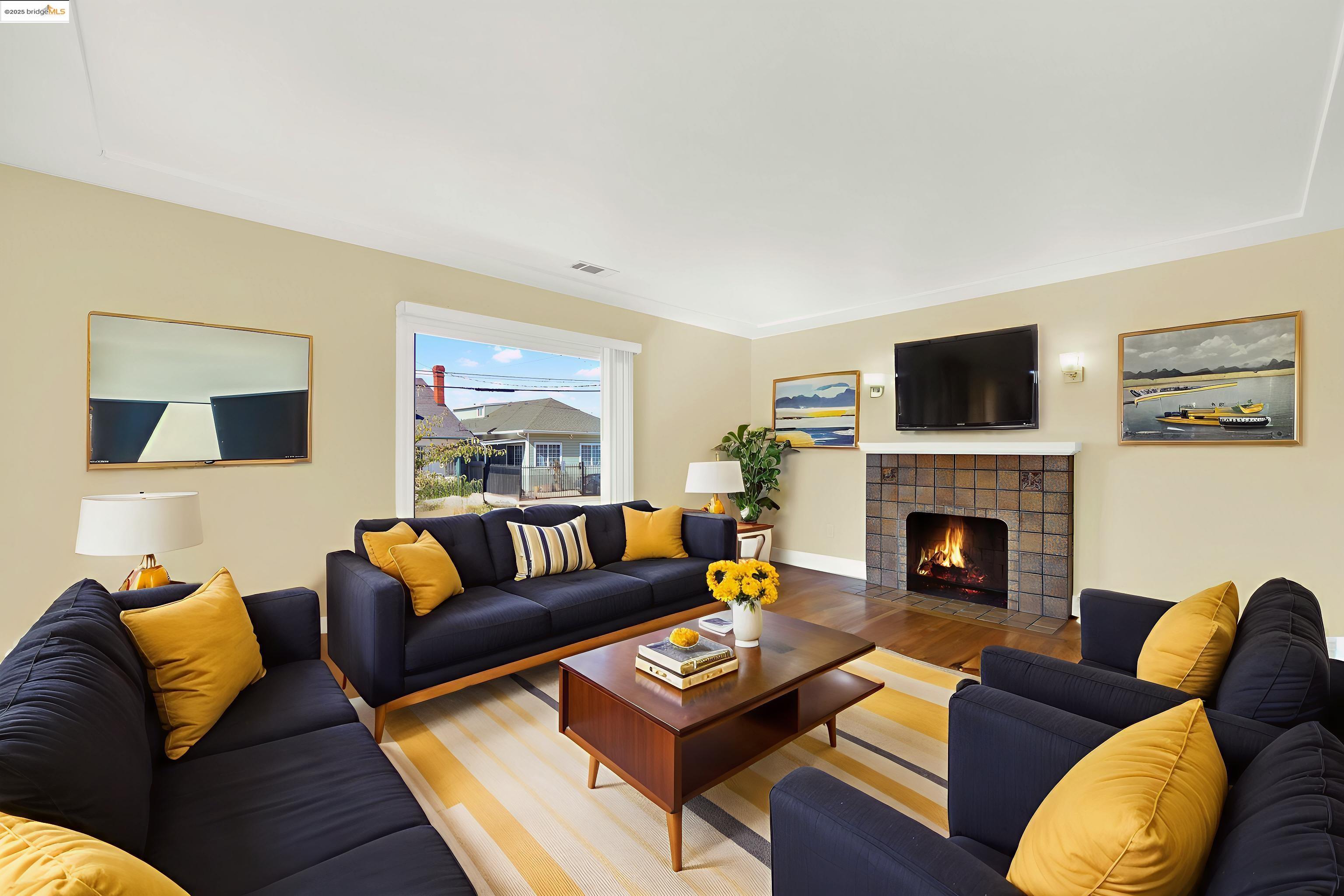 Detail Gallery Image 3 of 60 For 640 11th St, Richmond,  CA 94801 - 5 Beds | 2 Baths