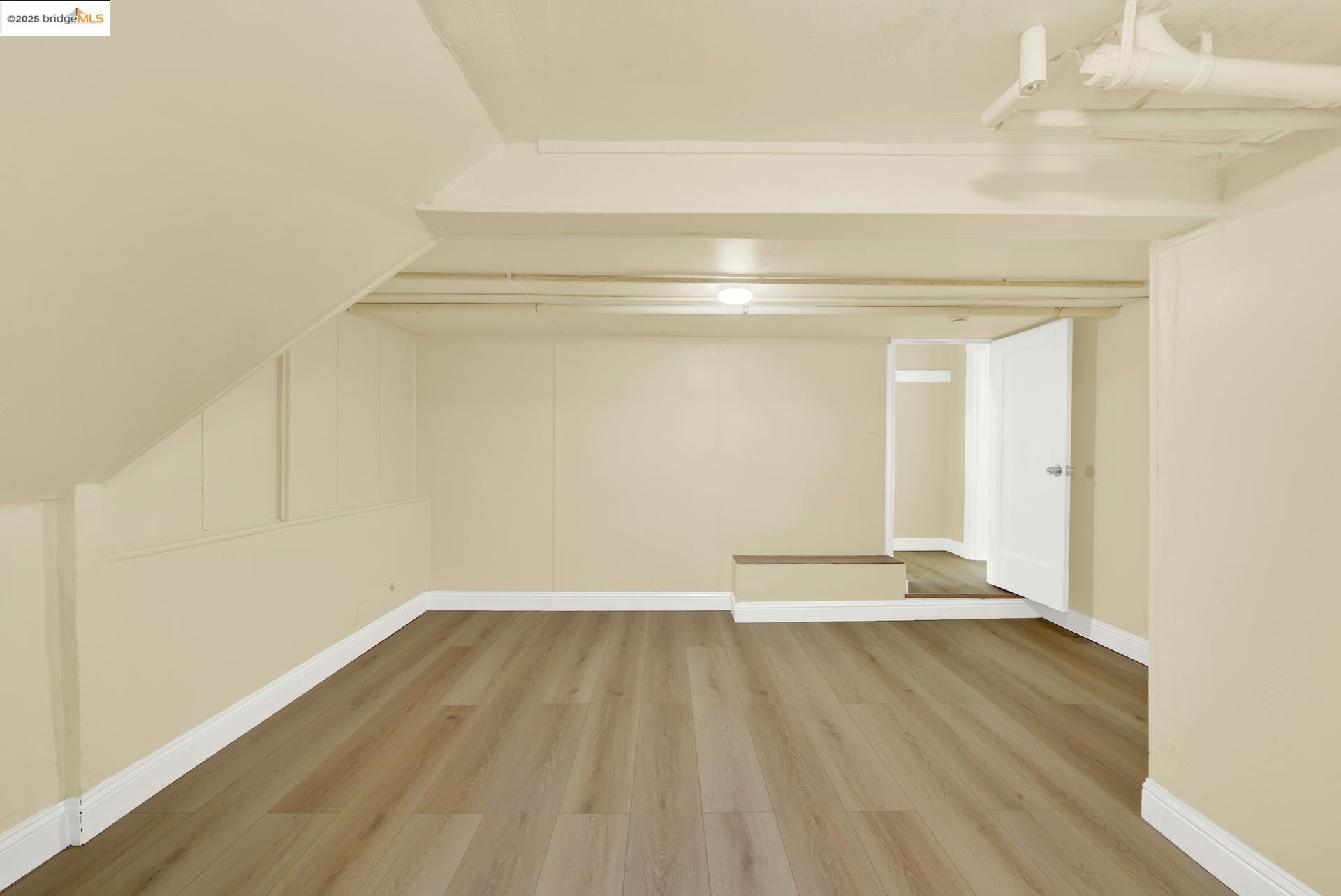 Detail Gallery Image 52 of 60 For 640 11th St, Richmond,  CA 94801 - 5 Beds | 2 Baths