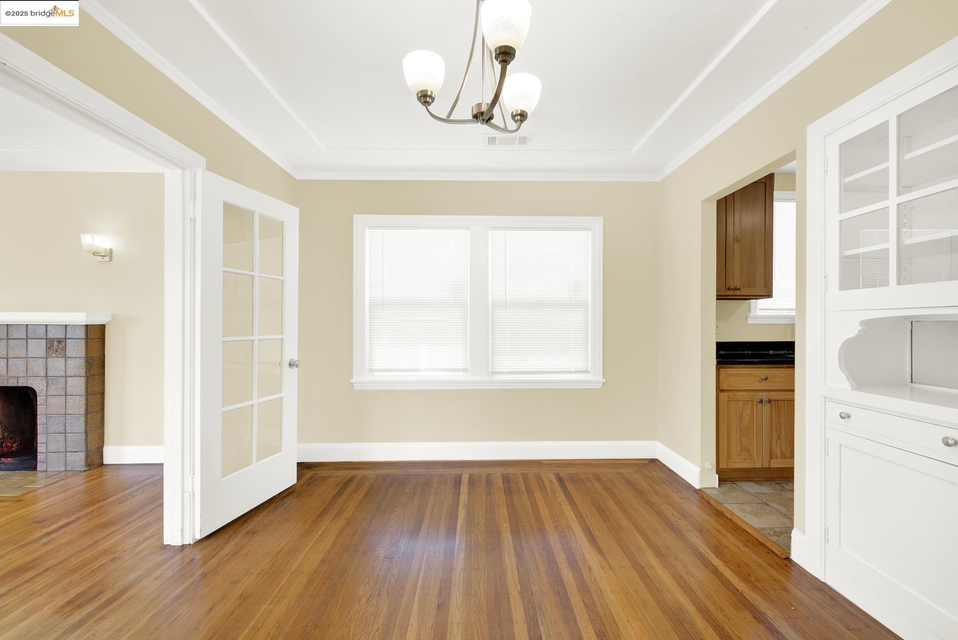 Detail Gallery Image 9 of 60 For 640 11th St, Richmond,  CA 94801 - 5 Beds | 2 Baths