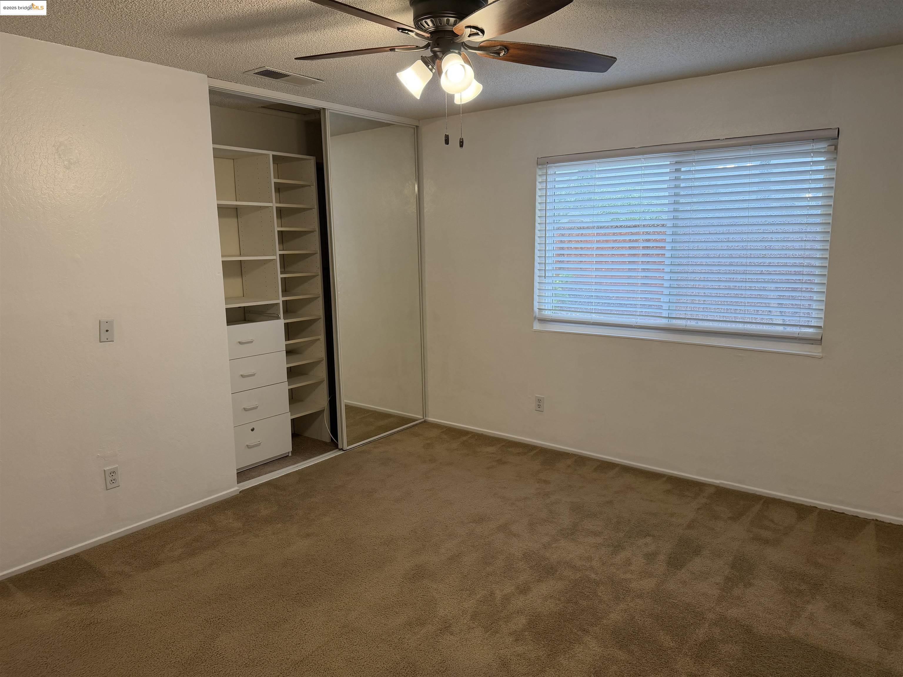 Detail Gallery Image 15 of 22 For 2208 Hamlin Dr, Antioch,  CA 94509 - 4 Beds | 2 Baths