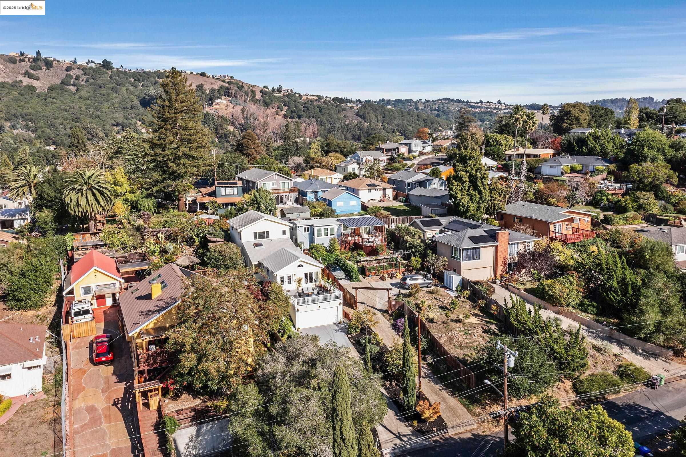 Detail Gallery Image 42 of 49 For 7554 Sunkist Dr, Oakland,  CA 94605 - 3 Beds | 2 Baths