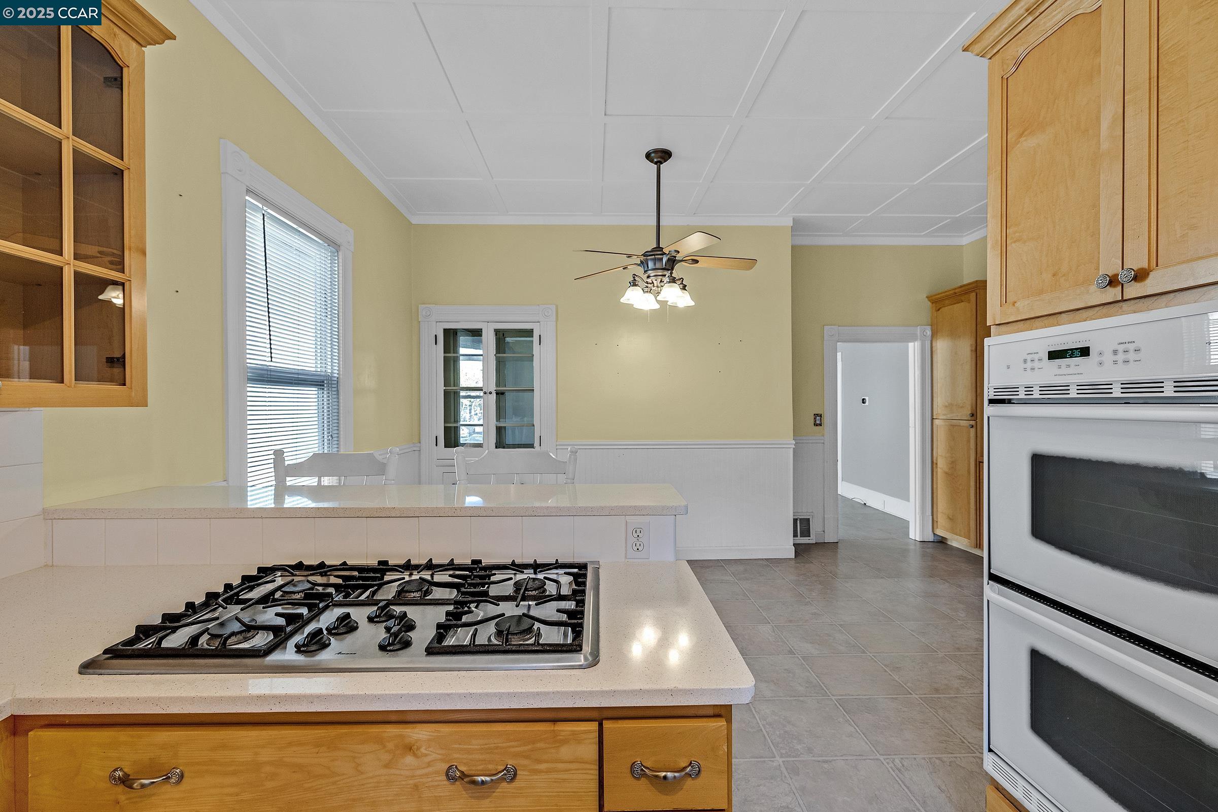 Detail Gallery Image 17 of 41 For 610 Quinan St, Pinole,  CA 94564 - 2 Beds | 1/1 Baths