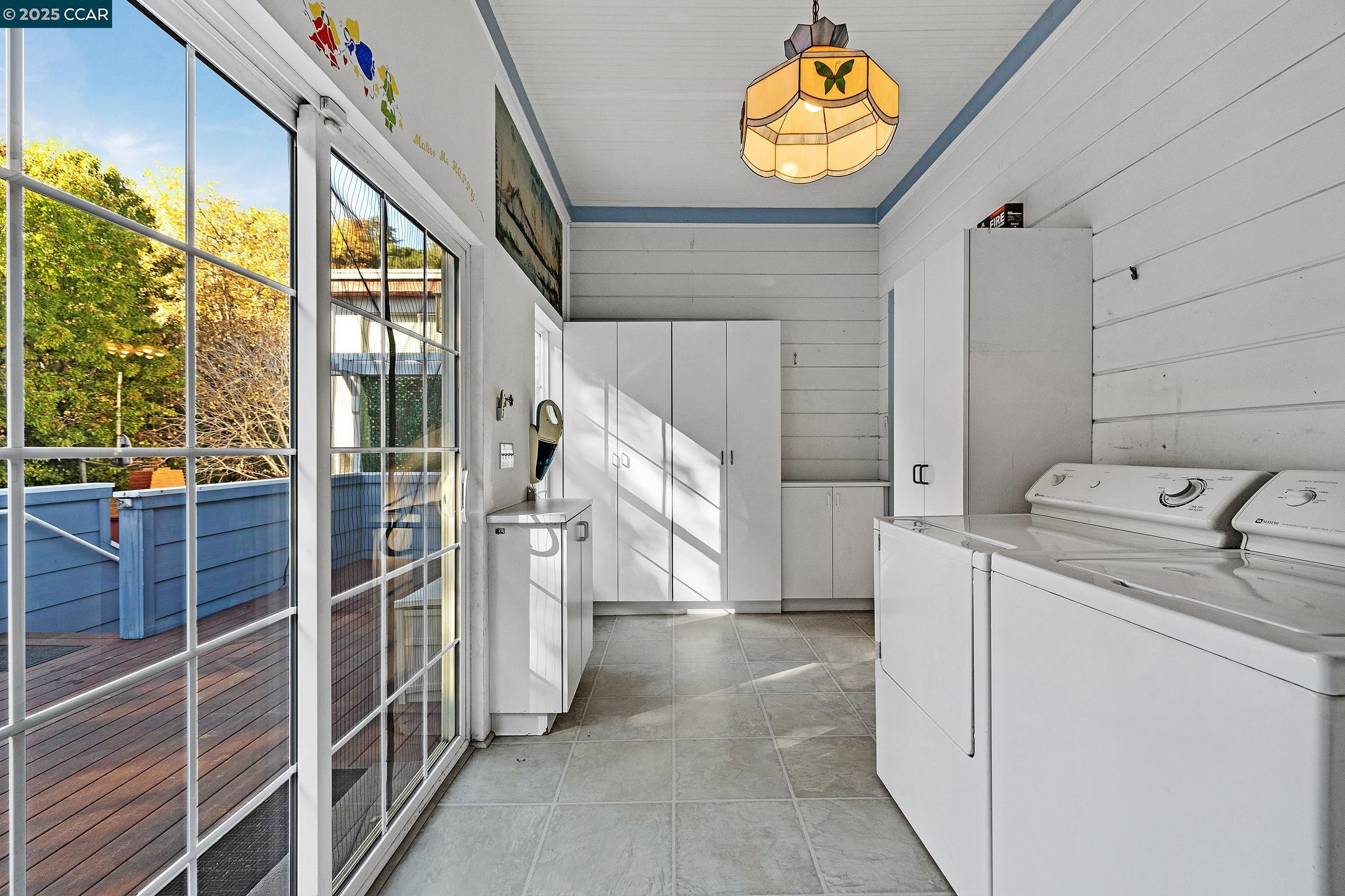 Detail Gallery Image 20 of 41 For 610 Quinan St, Pinole,  CA 94564 - 2 Beds | 1/1 Baths