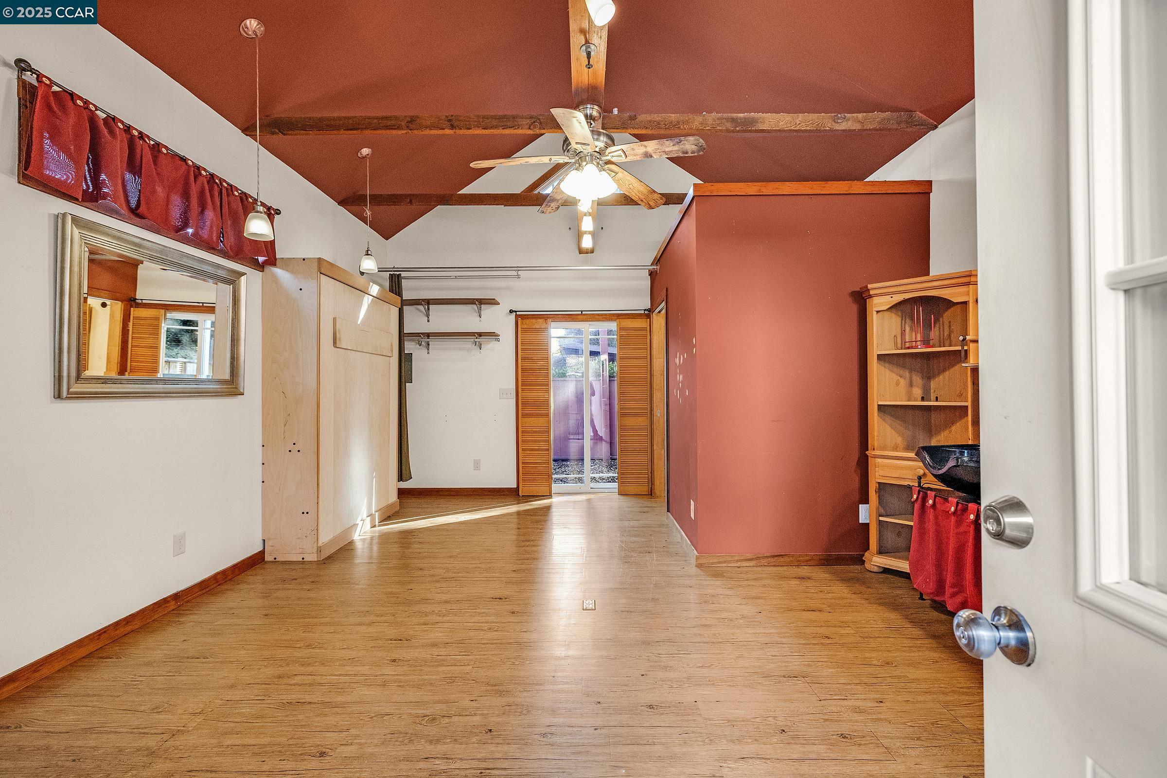 Detail Gallery Image 26 of 42 For 610 Quinan St, Pinole,  CA 94564 - 2 Beds | 1/1 Baths