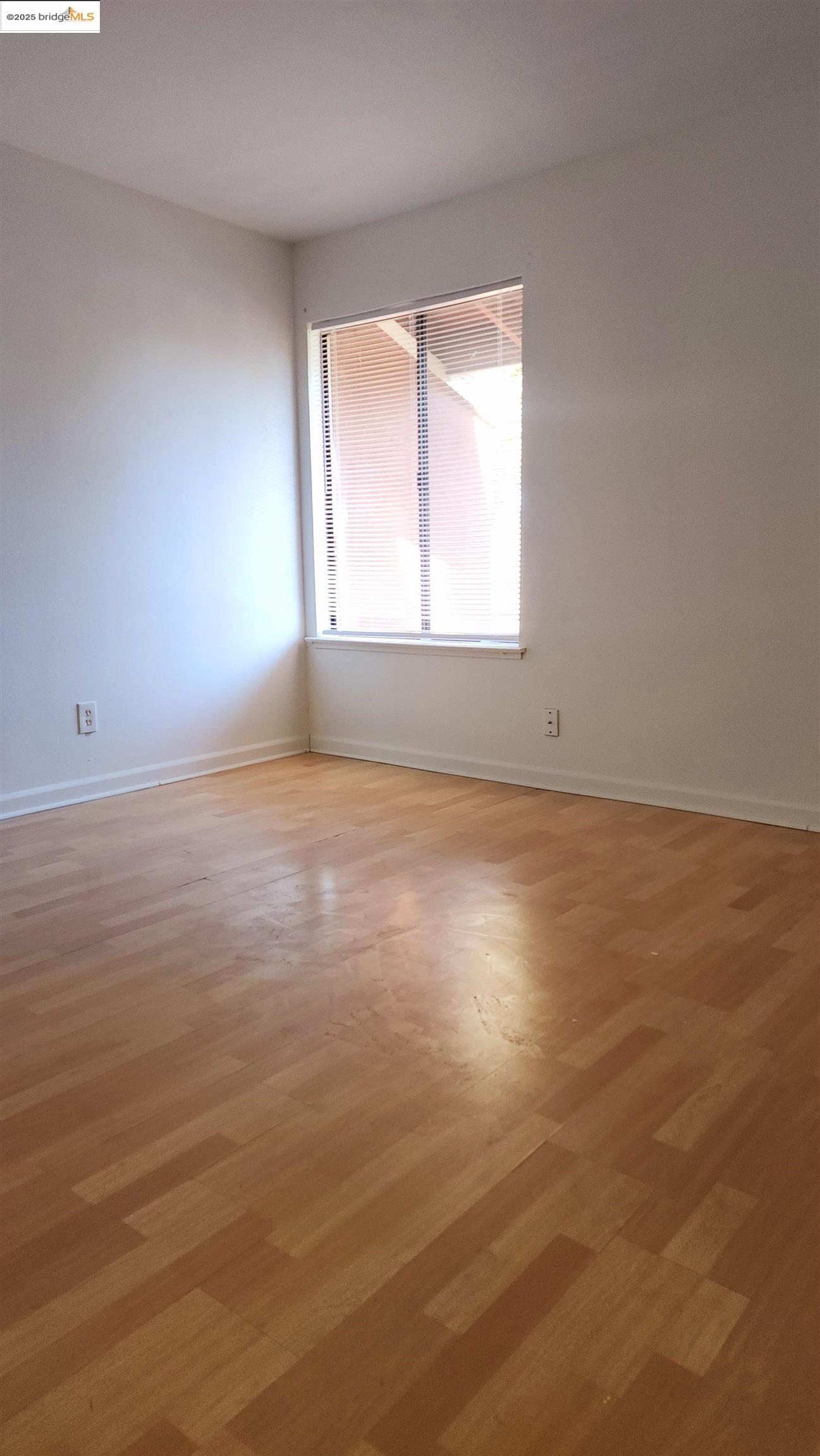 Detail Gallery Image 5 of 7 For 3702 W Benjamin Holt Dr #24,  Stockton,  CA 95219 - 1 Beds | 1 Baths