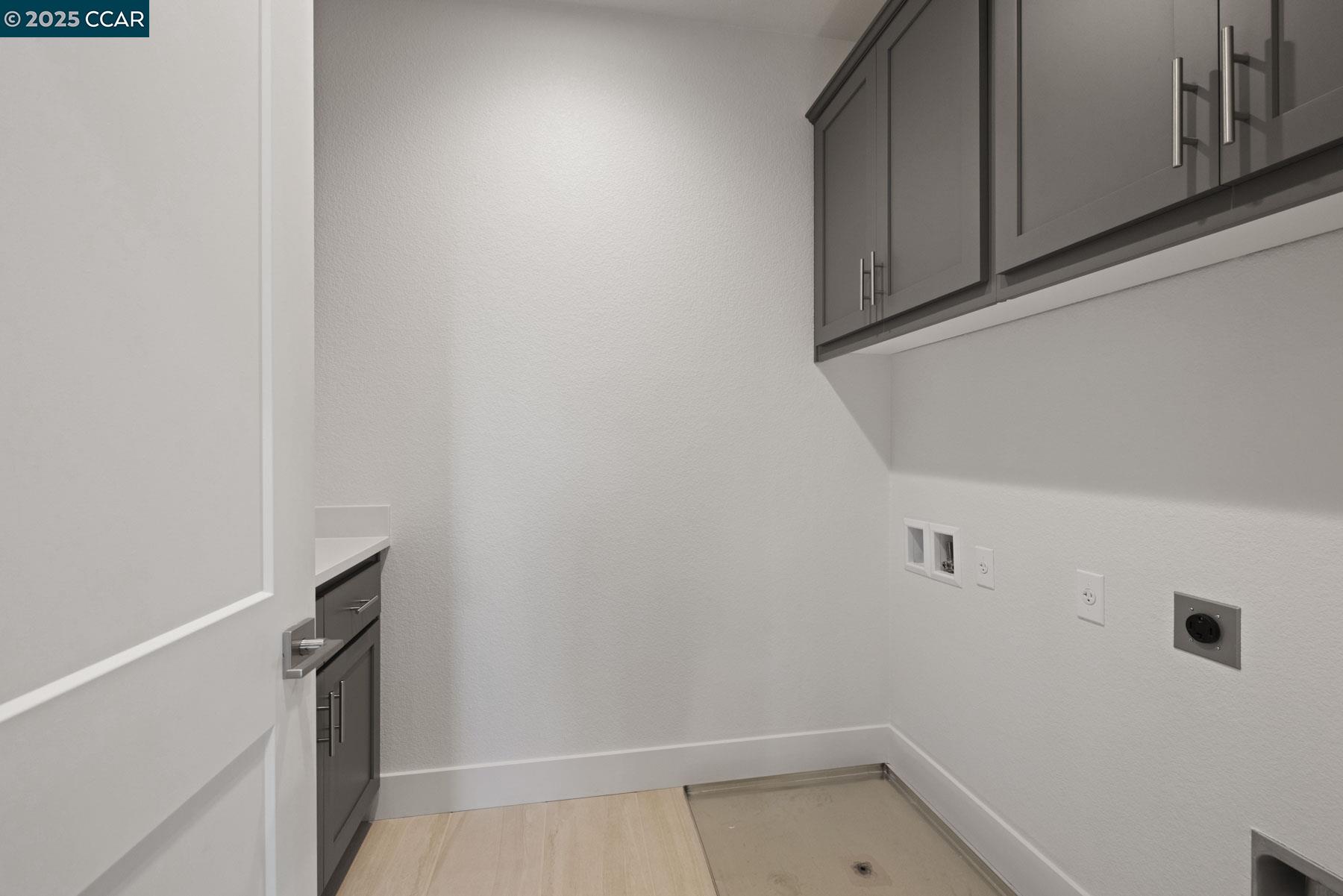 Detail Gallery Image 25 of 33 For 109 Bodega Drive, Lodi,  CA 95240-0000 - 4 Beds | 2/1 Baths