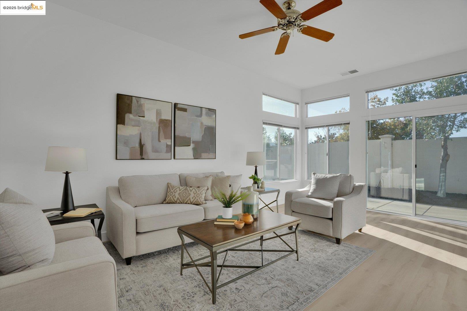 Detail Gallery Image 18 of 44 For 1898 Crispin Dr, Brentwood,  CA 94513 - 2 Beds | 2 Baths