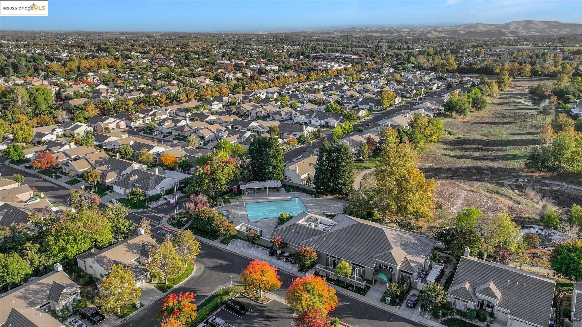 Detail Gallery Image 33 of 44 For 1898 Crispin Dr, Brentwood,  CA 94513 - 2 Beds | 2 Baths