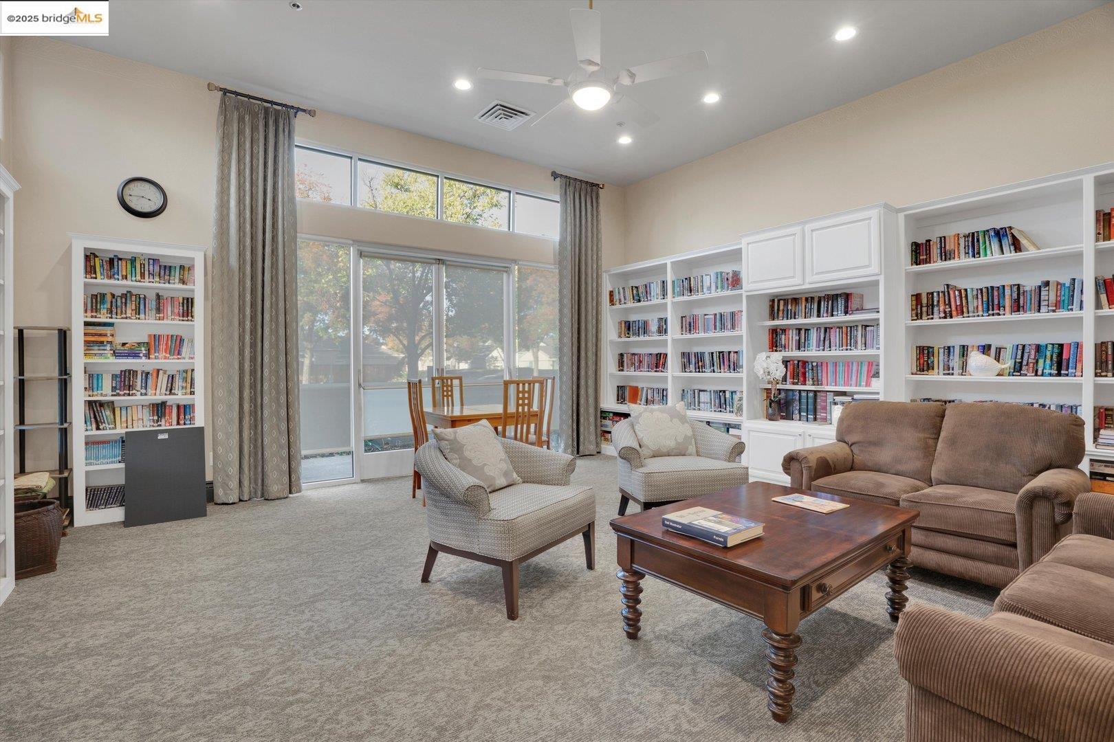 Detail Gallery Image 39 of 44 For 1898 Crispin Dr, Brentwood,  CA 94513 - 2 Beds | 2 Baths