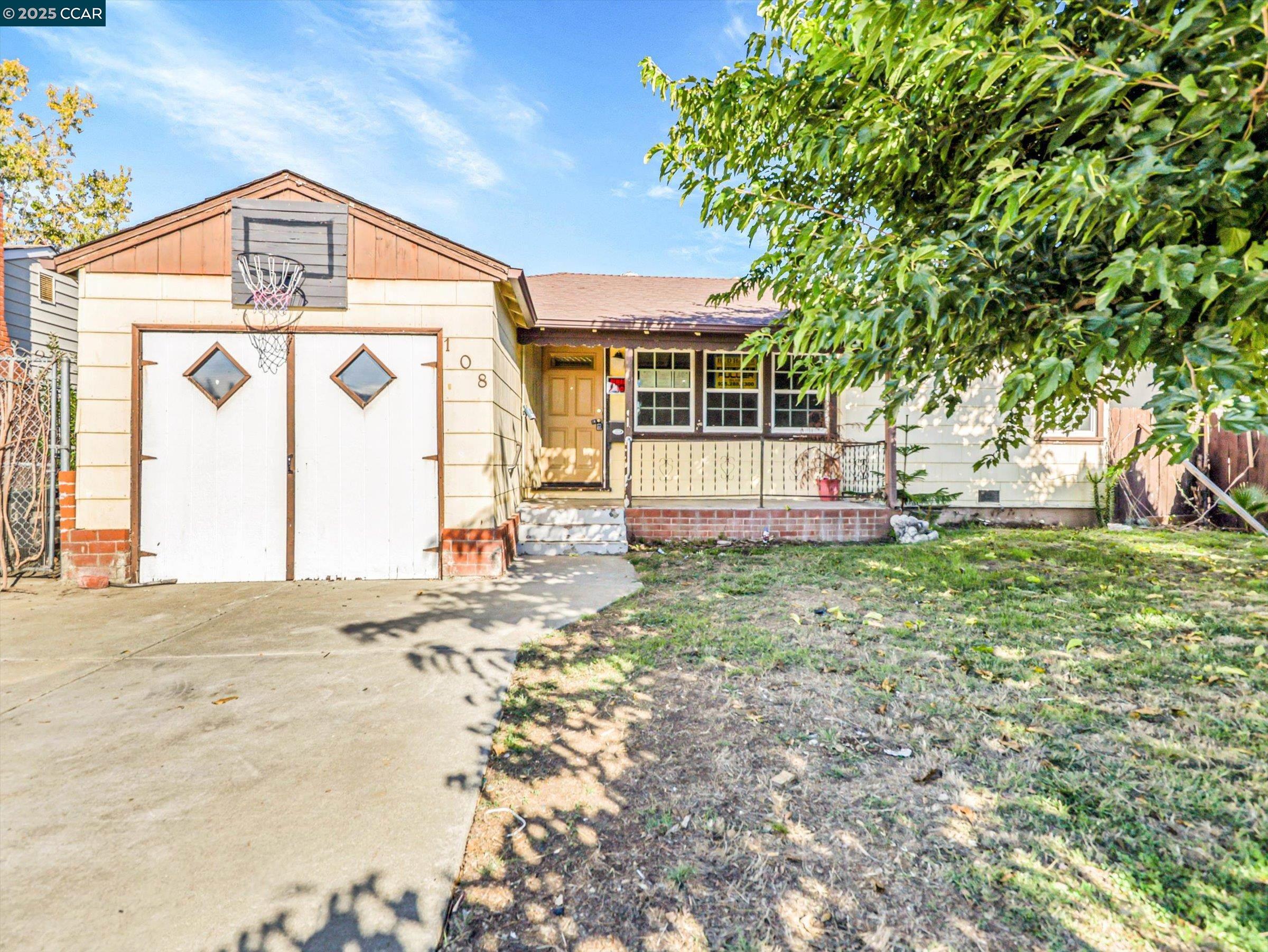 Front Image Thumbnail for CC41117017