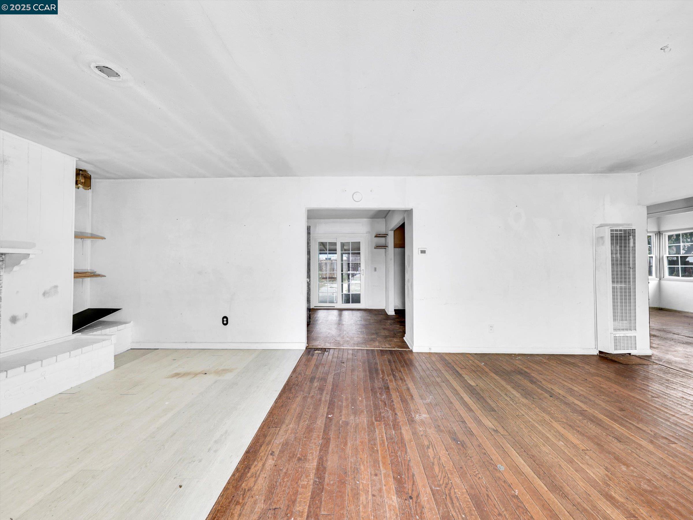 Detail Gallery Image 3 of 28 For 108 Revere St, Vallejo,  CA 94591 - 3 Beds | 1 Baths