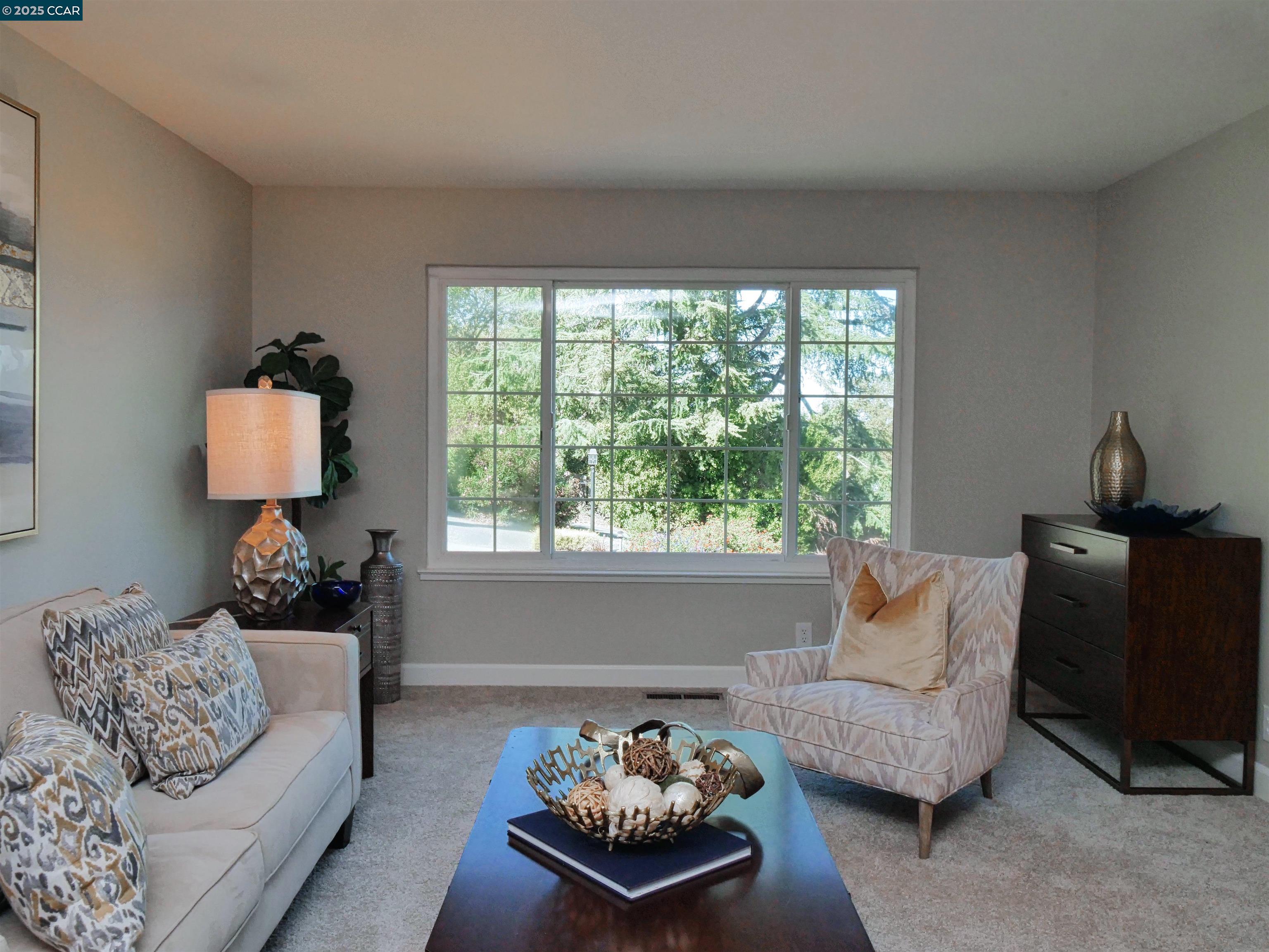 Detail Gallery Image 11 of 60 For 4044 Cowell Road, Concord,  CA 94521 - 5 Beds | 3 Baths