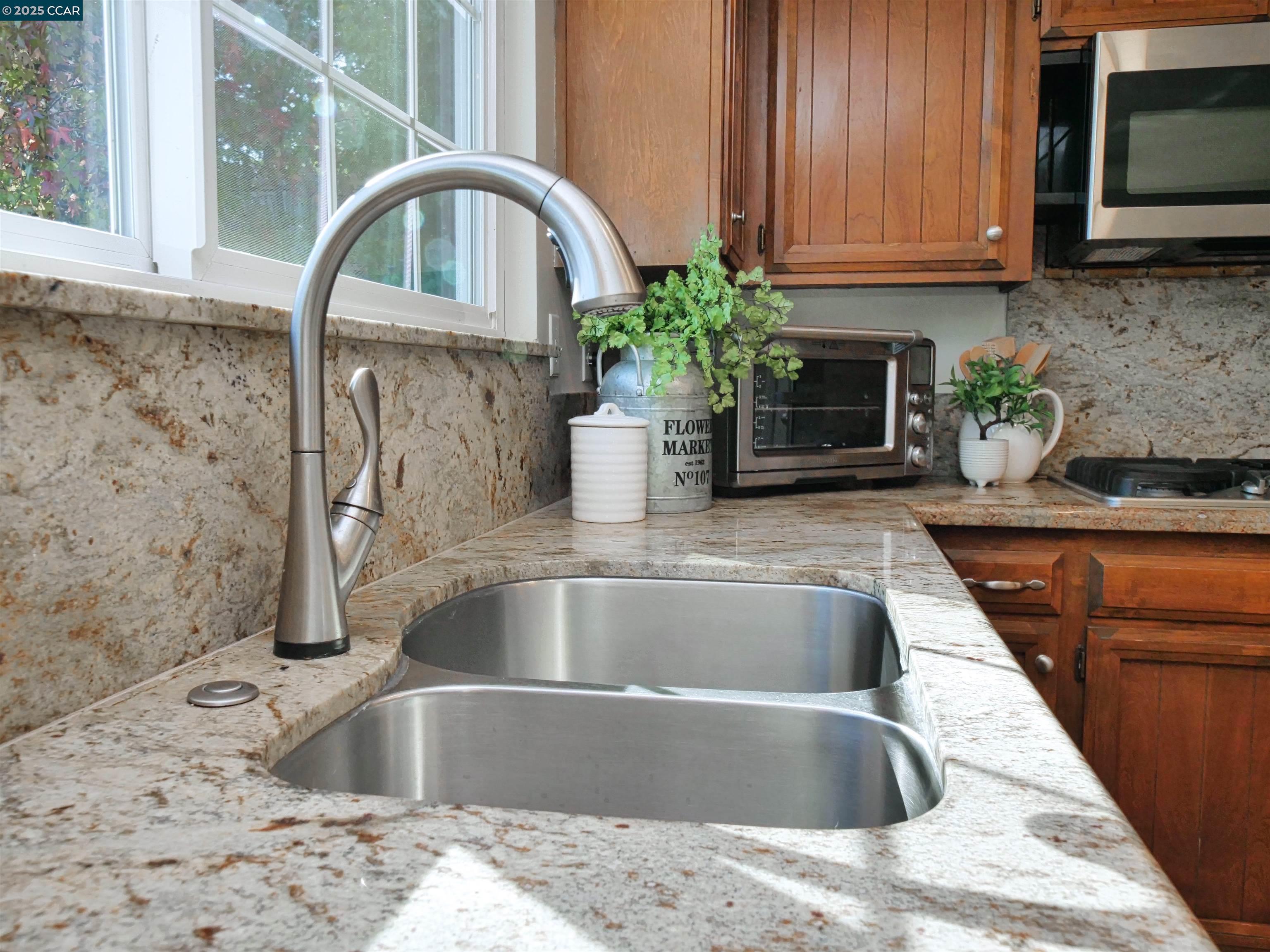 Detail Gallery Image 20 of 60 For 4044 Cowell Road, Concord,  CA 94521 - 5 Beds | 3 Baths