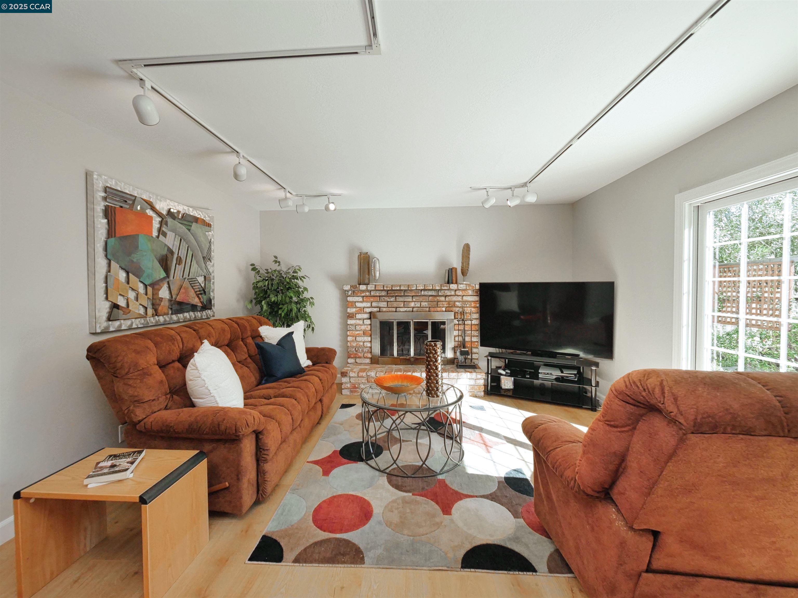 Detail Gallery Image 25 of 60 For 4044 Cowell Road, Concord,  CA 94521 - 5 Beds | 3 Baths