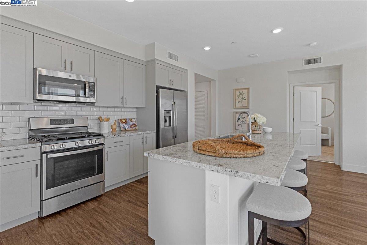 Detail Gallery Image 11 of 57 For 5925 Charlotte Dr #334,  San Jose,  CA 95123 - 2 Beds | 2 Baths