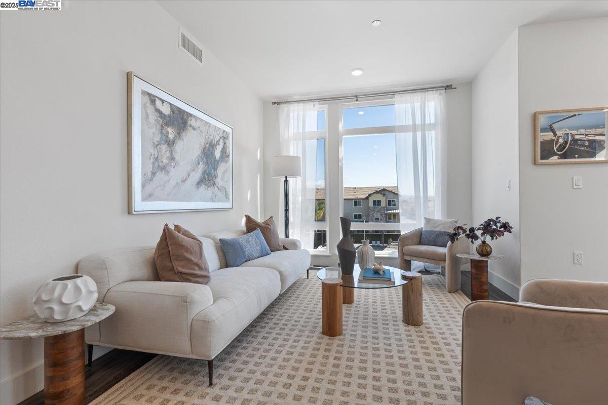 Detail Gallery Image 5 of 57 For 5925 Charlotte Dr #334,  San Jose,  CA 95123 - 2 Beds | 2 Baths