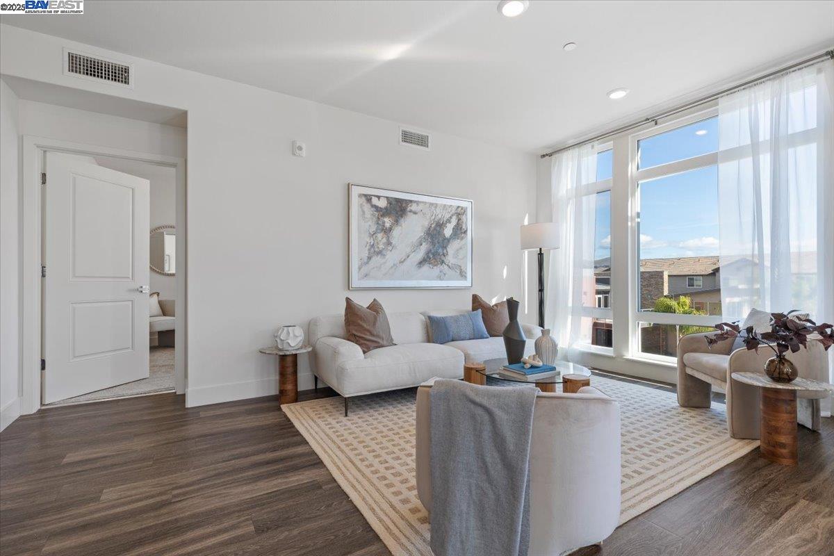 Detail Gallery Image 7 of 57 For 5925 Charlotte Dr #334,  San Jose,  CA 95123 - 2 Beds | 2 Baths