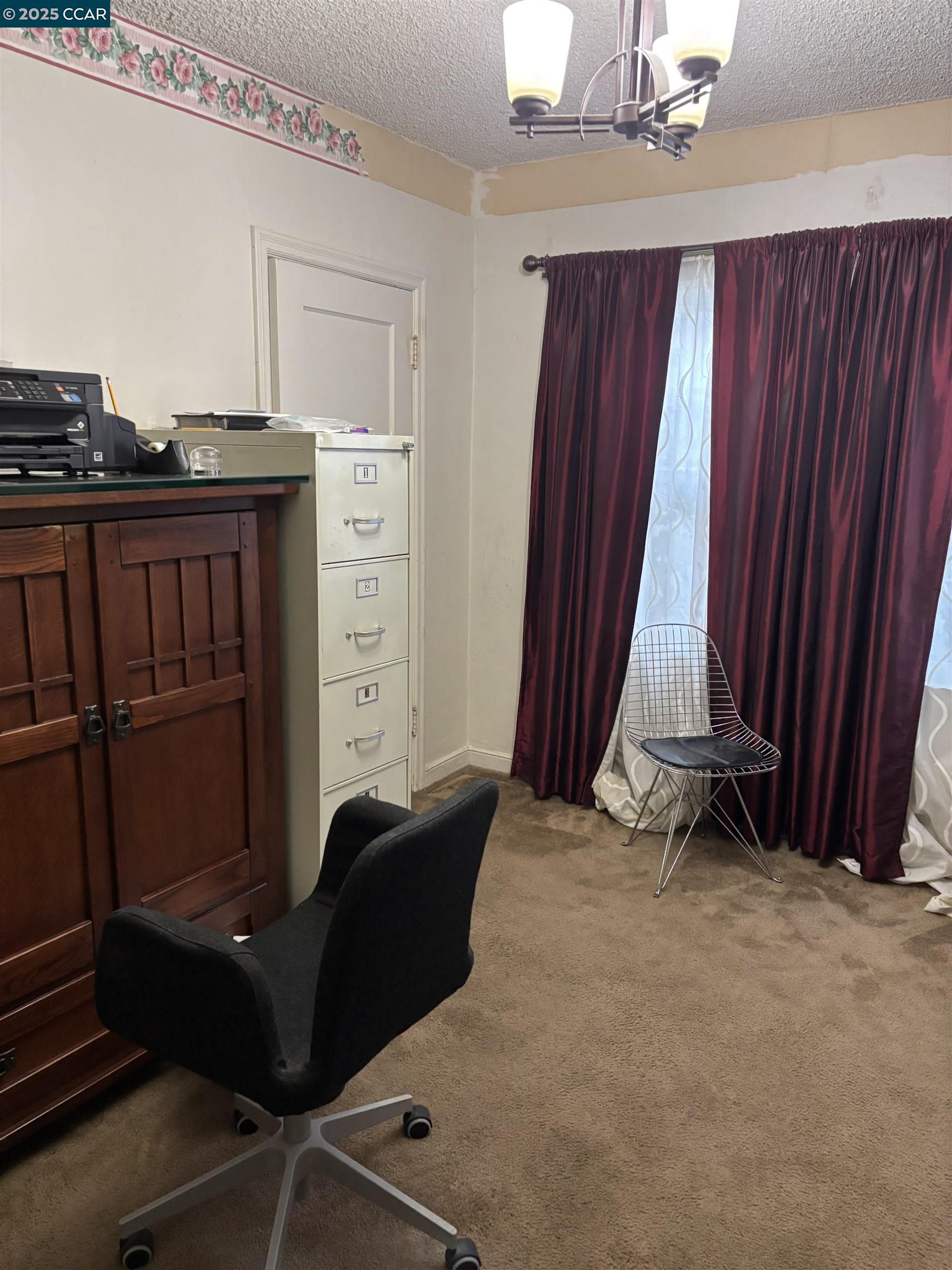 Detail Gallery Image 11 of 22 For 500 Pershing Drive, San Leandro,  CA 94577 - 3 Beds | 1/1 Baths