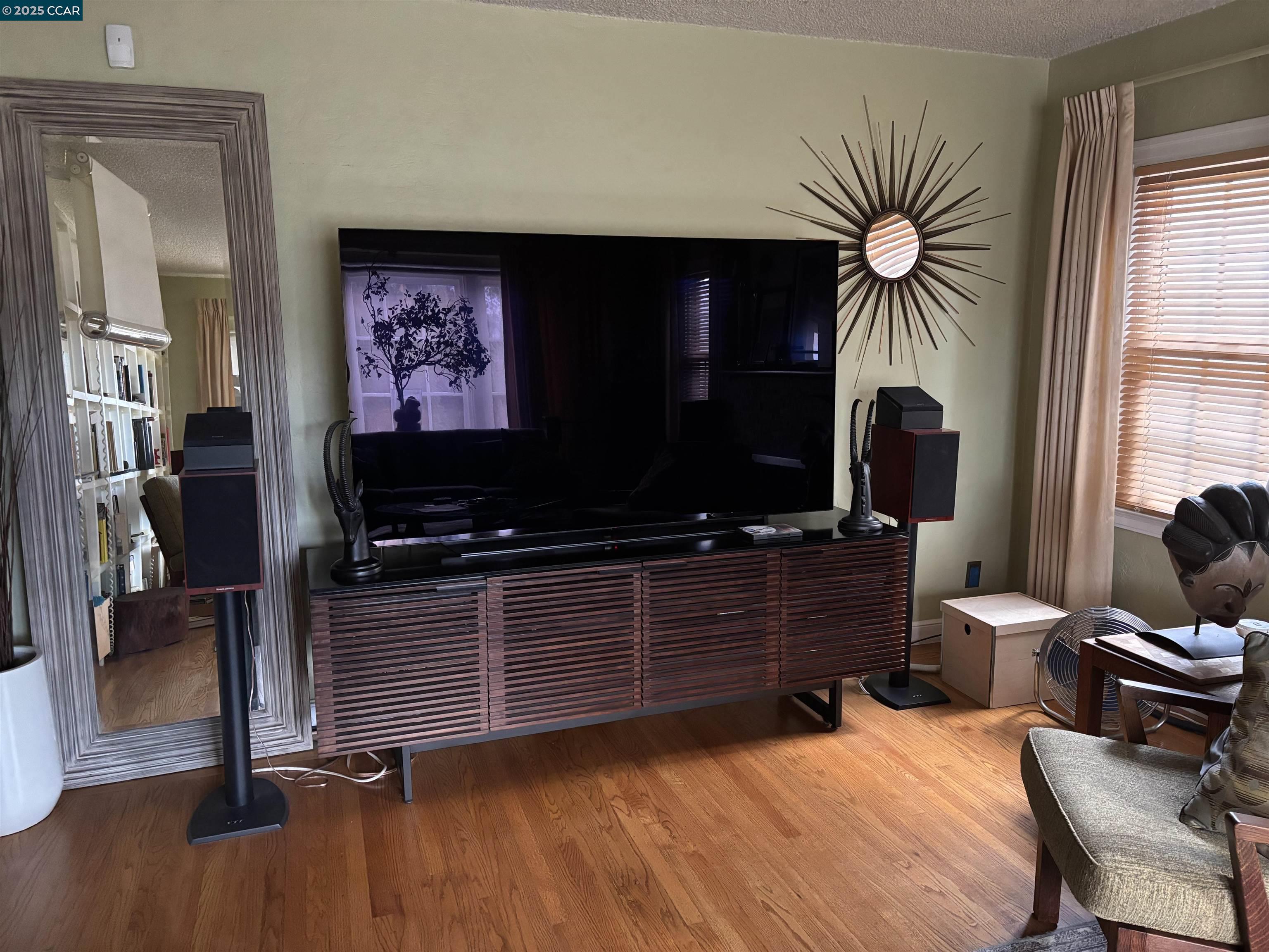 Detail Gallery Image 21 of 22 For 500 Pershing Drive, San Leandro,  CA 94577 - 3 Beds | 1/1 Baths