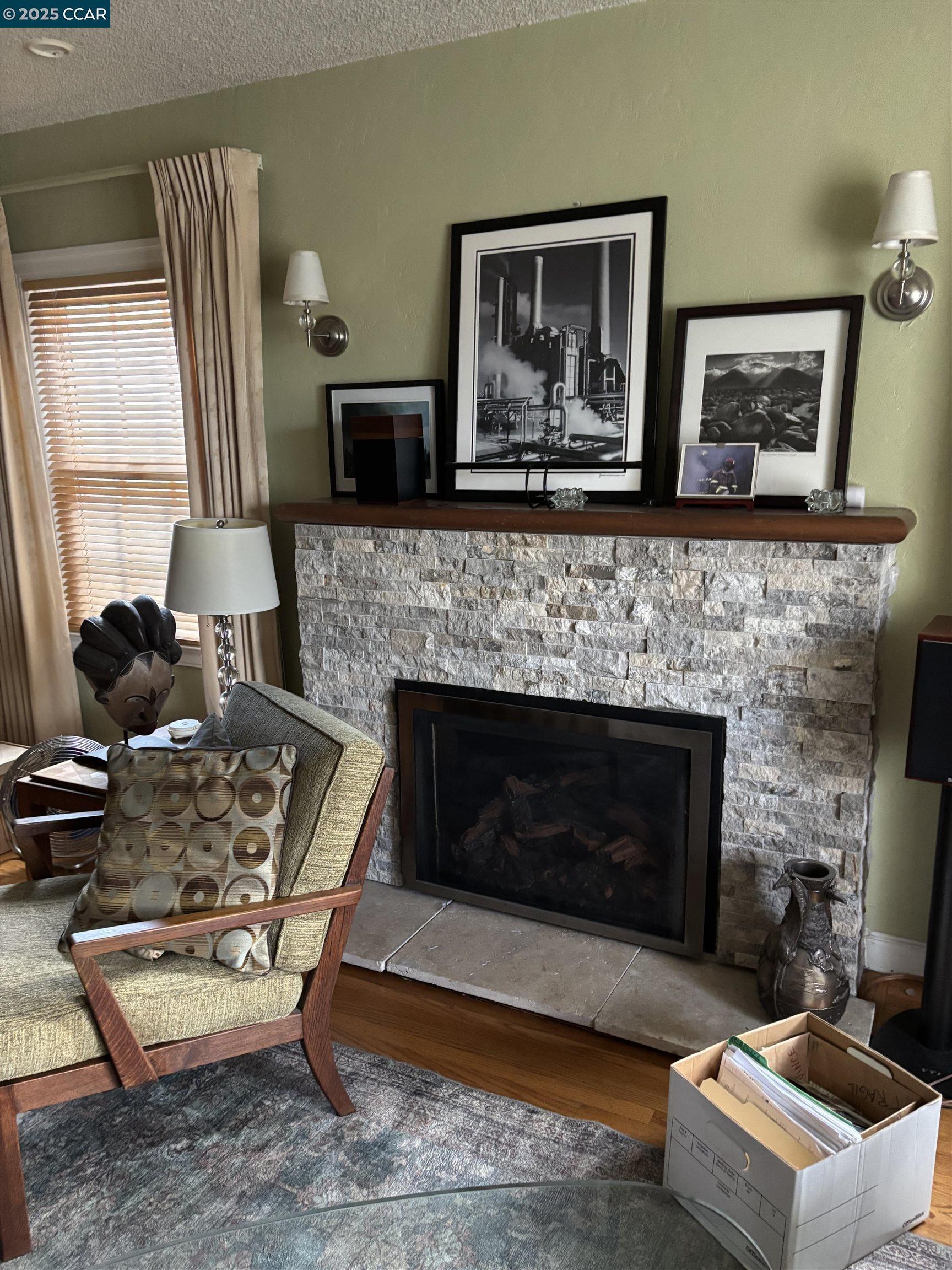 Detail Gallery Image 7 of 22 For 500 Pershing Drive, San Leandro,  CA 94577 - 3 Beds | 1/1 Baths