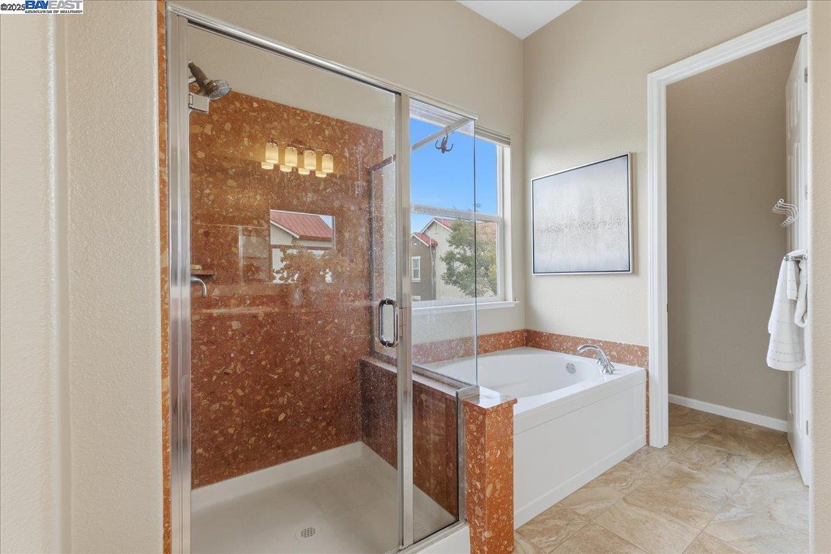 Detail Gallery Image 38 of 58 For 6586 Sierra Ln, Dublin,  CA 94568 - 3 Beds | 2/1 Baths