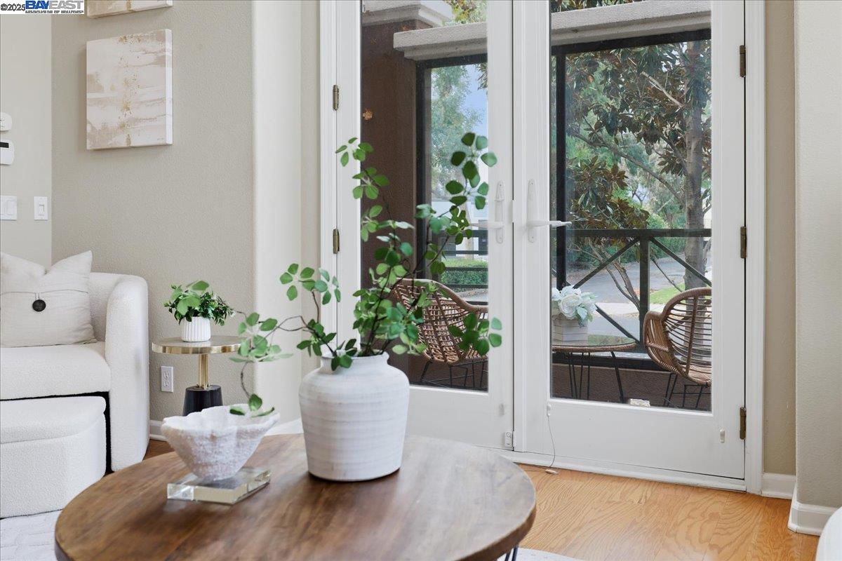 Detail Gallery Image 7 of 58 For 6586 Sierra Ln, Dublin,  CA 94568 - 3 Beds | 2/1 Baths