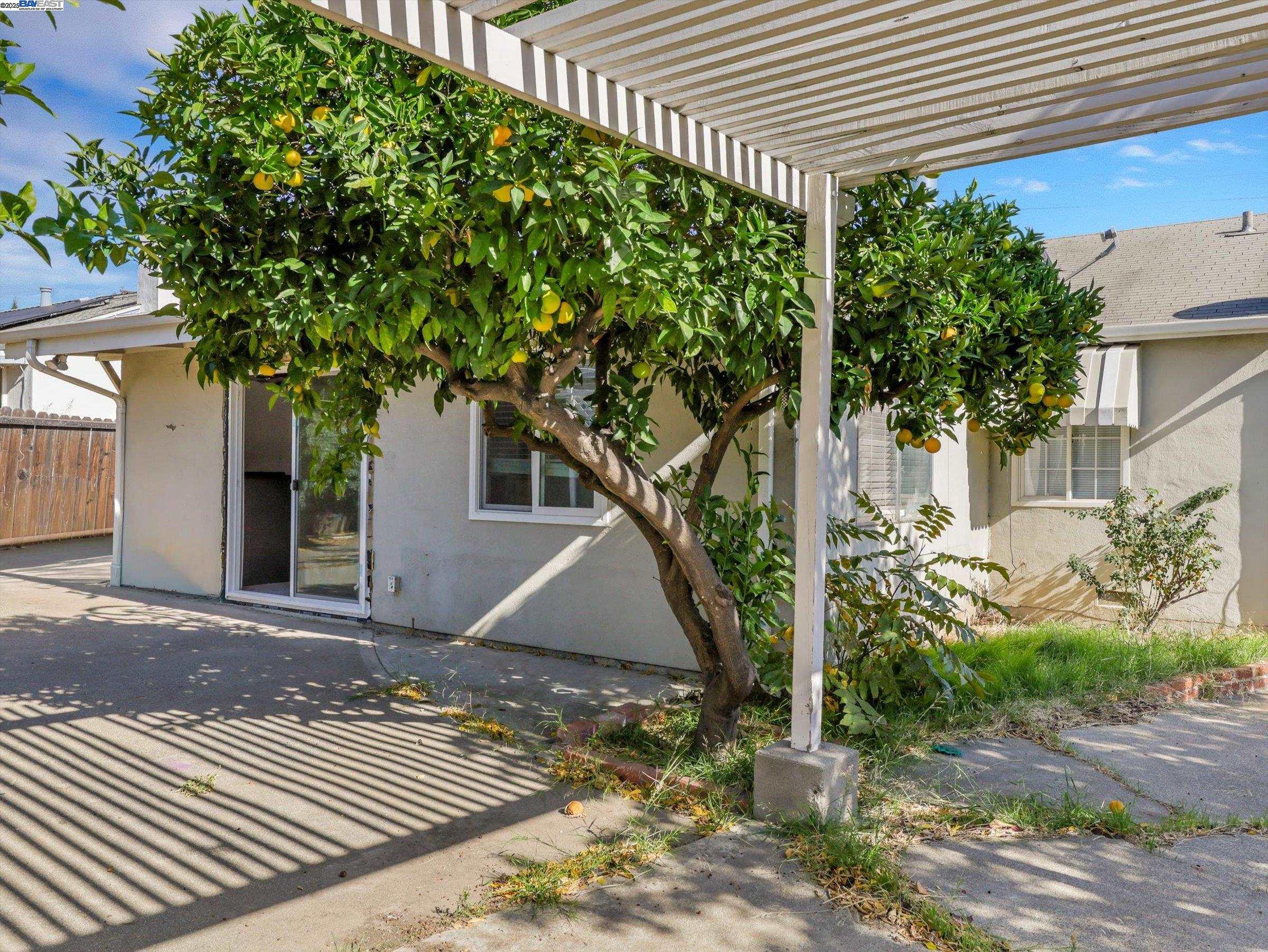 Detail Gallery Image 28 of 33 For 2036 Glenwood Dr, Antioch,  CA 94509 - 3 Beds | 1 Baths