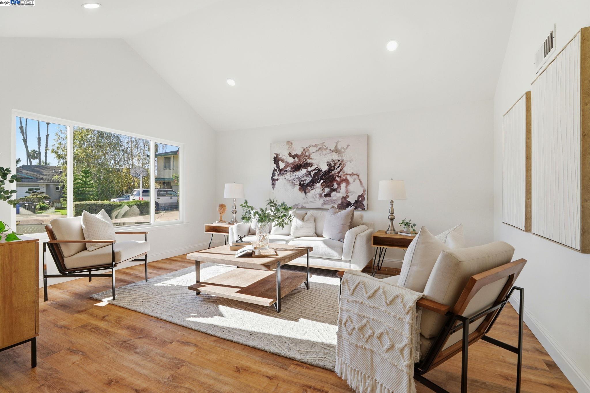 Detail Gallery Image 4 of 33 For 240 Carmelita Pl, Fremont,  CA 94539 - 3 Beds | 2 Baths