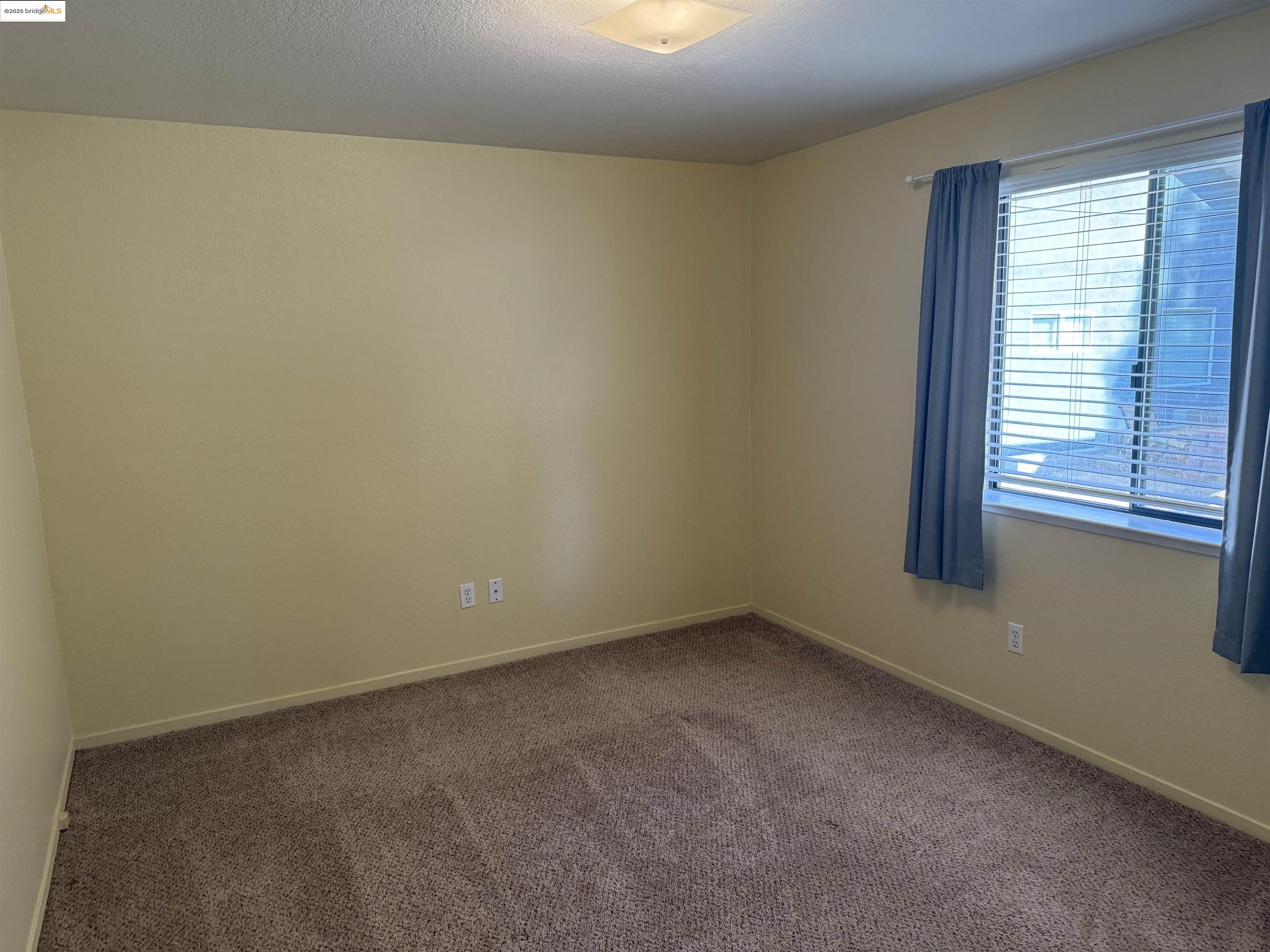 Detail Gallery Image 17 of 46 For 20767 Ferretti, Groveland,  CA 95321 - 2 Beds | 1 Baths