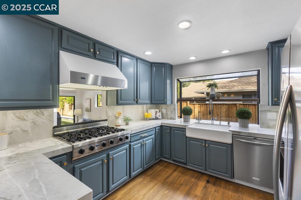 Detail Gallery Image 14 of 42 For 1806 Newell Ave, Walnut Creek,  CA 94595 - 3 Beds | 2 Baths