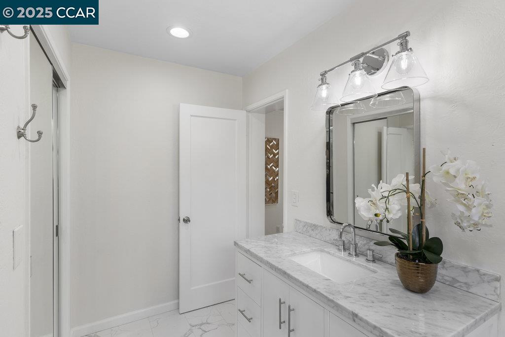 Detail Gallery Image 21 of 42 For 1806 Newell Ave, Walnut Creek,  CA 94595 - 3 Beds | 2 Baths