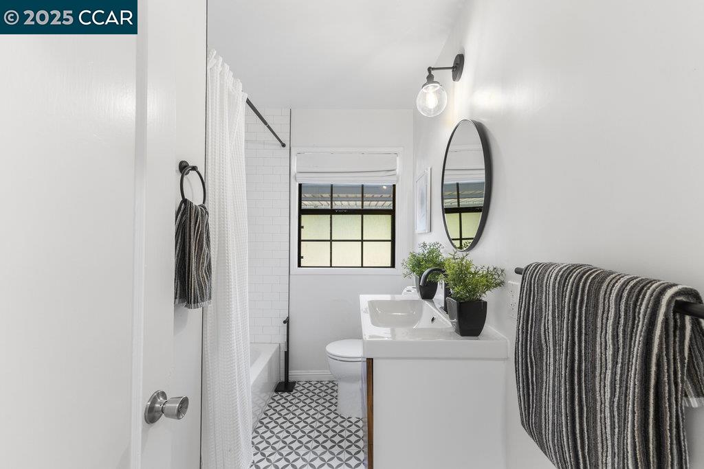 Detail Gallery Image 23 of 42 For 1806 Newell Ave, Walnut Creek,  CA 94595 - 3 Beds | 2 Baths