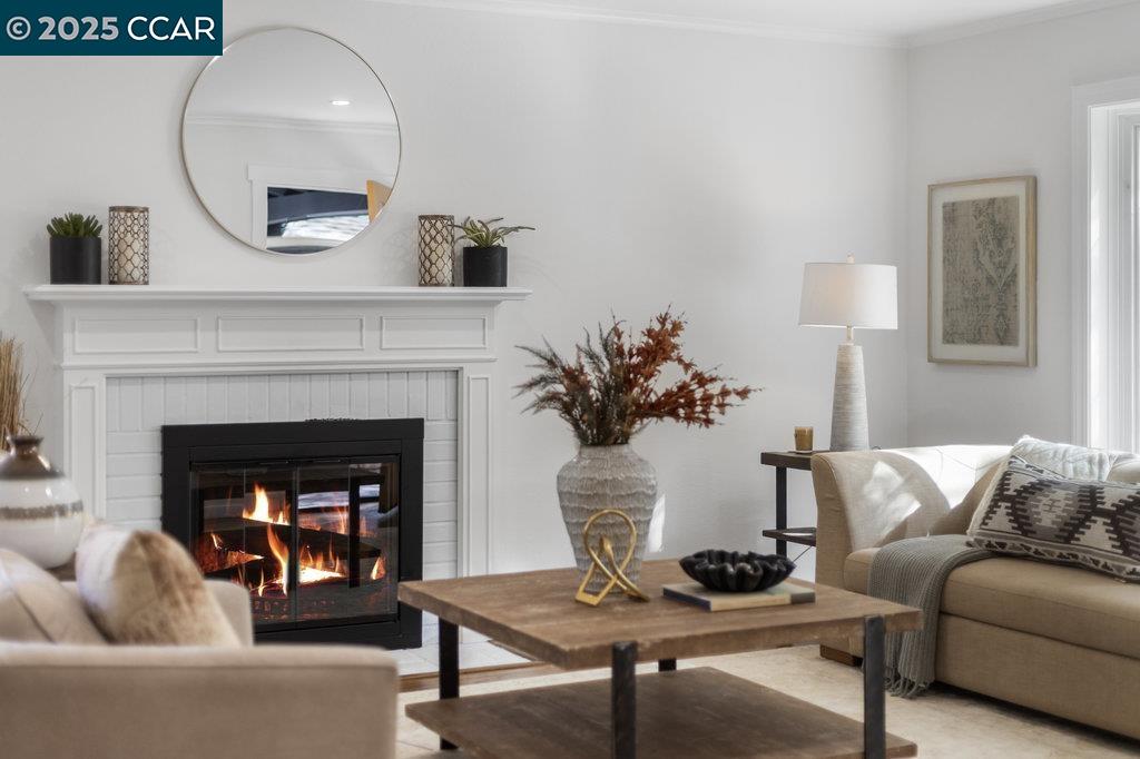 Detail Gallery Image 6 of 42 For 1806 Newell Ave, Walnut Creek,  CA 94595 - 3 Beds | 2 Baths