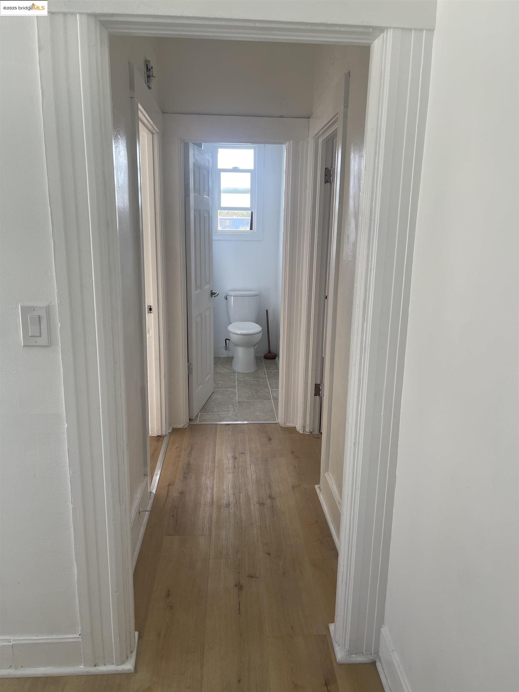 Detail Gallery Image 8 of 20 For 2212 17th Ave, Oakland,  CA 94606 - – Beds | – Baths