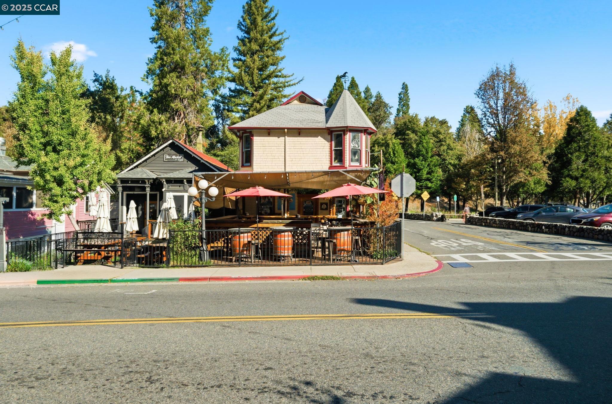 Detail Gallery Image 3 of 43 For 589 Main St, Placerville,  CA 95667 - – Beds | – Baths