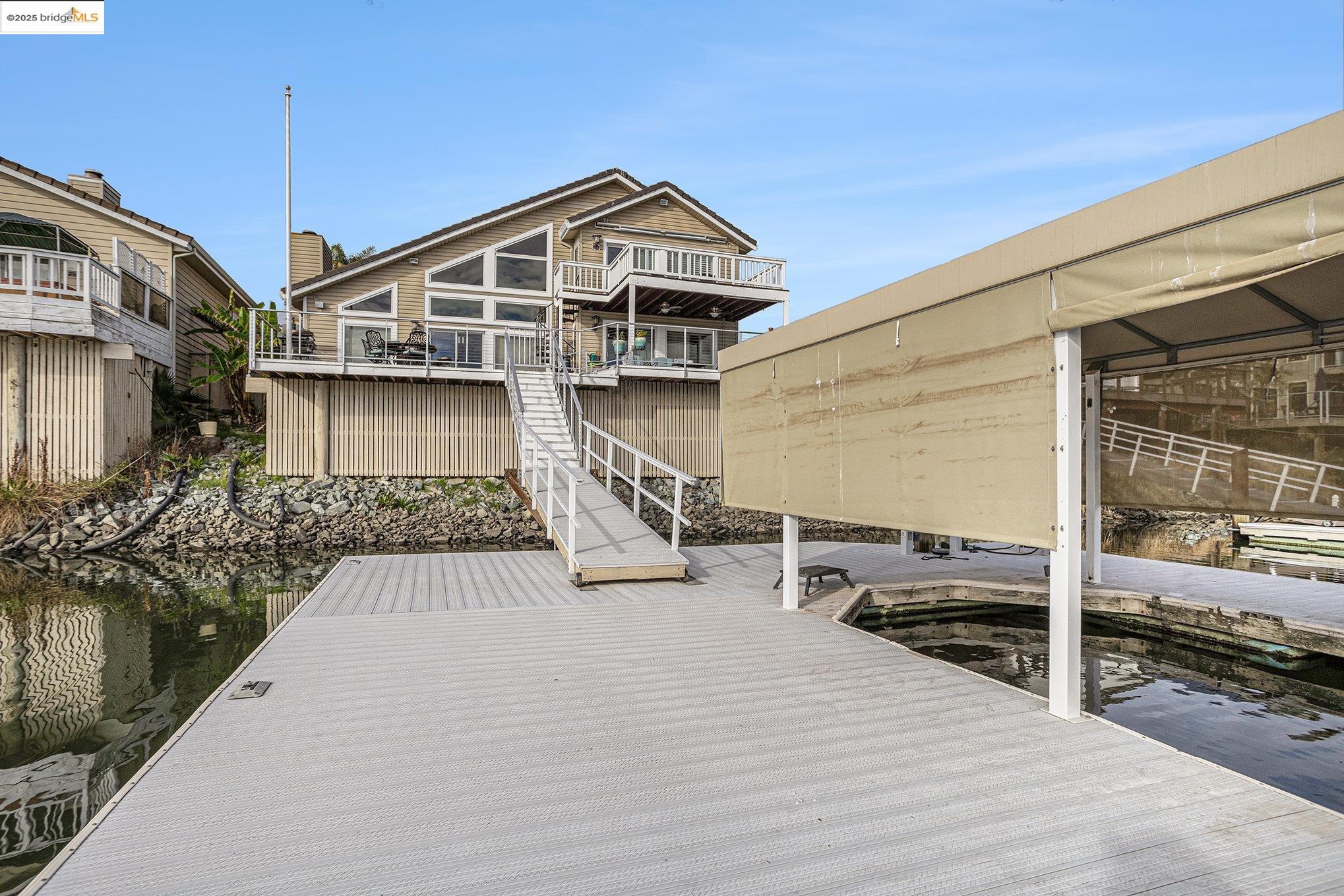 Detail Gallery Image 11 of 19 For 2011 Windward Pt, Discovery Bay,  CA 94505 - 4 Beds | 2/1 Baths