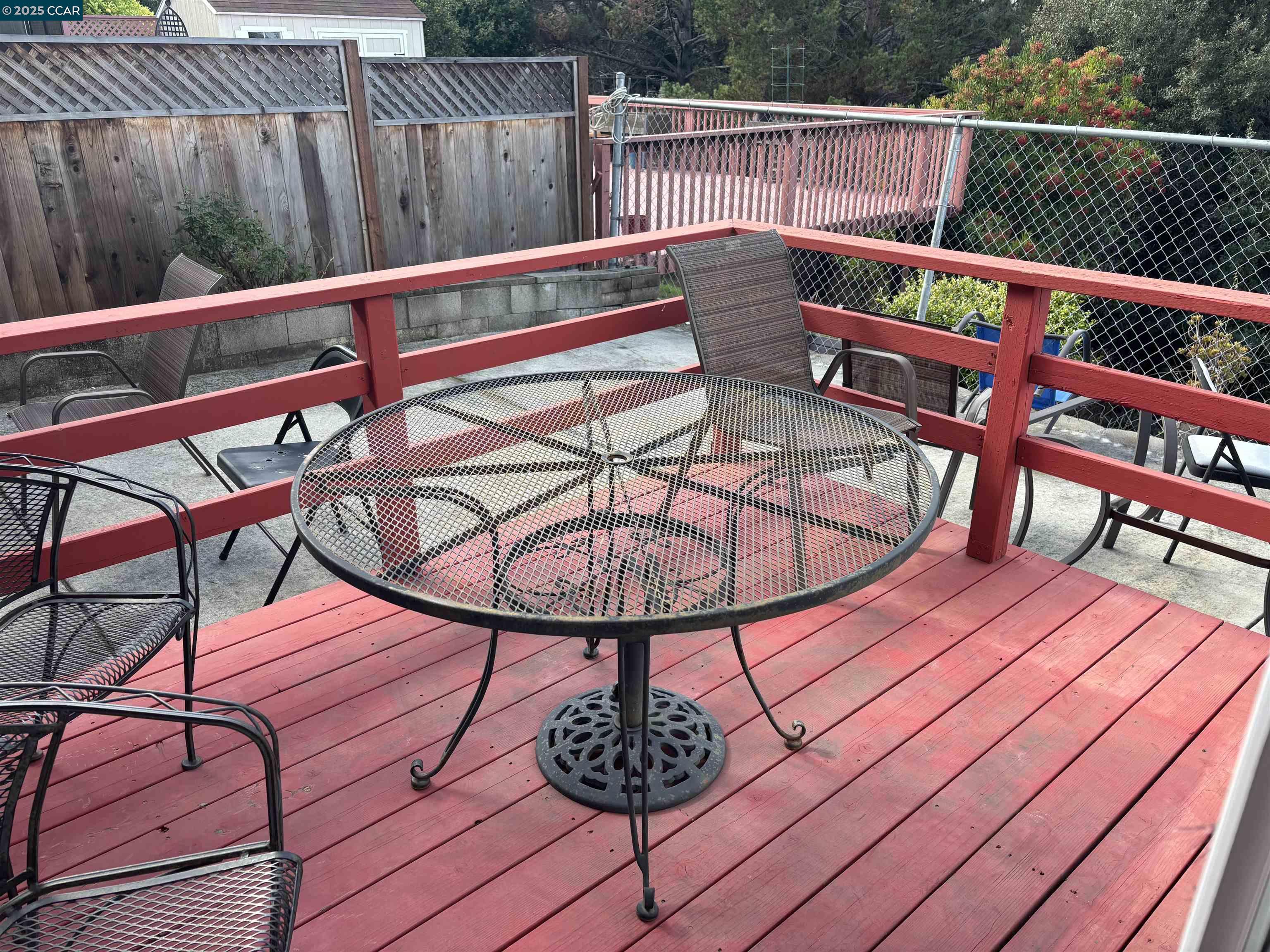 Detail Gallery Image 19 of 20 For 965 Parkside Drive, El Sobrante,  CA 94603 - 3 Beds | 2/1 Baths