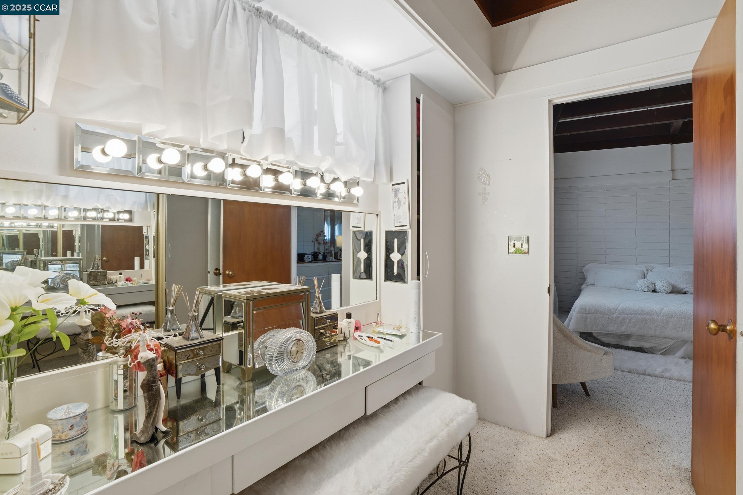 Detail Gallery Image 27 of 56 For 4900 John Muir Rd, Martinez,  CA 94553 - 3 Beds | 3 Baths