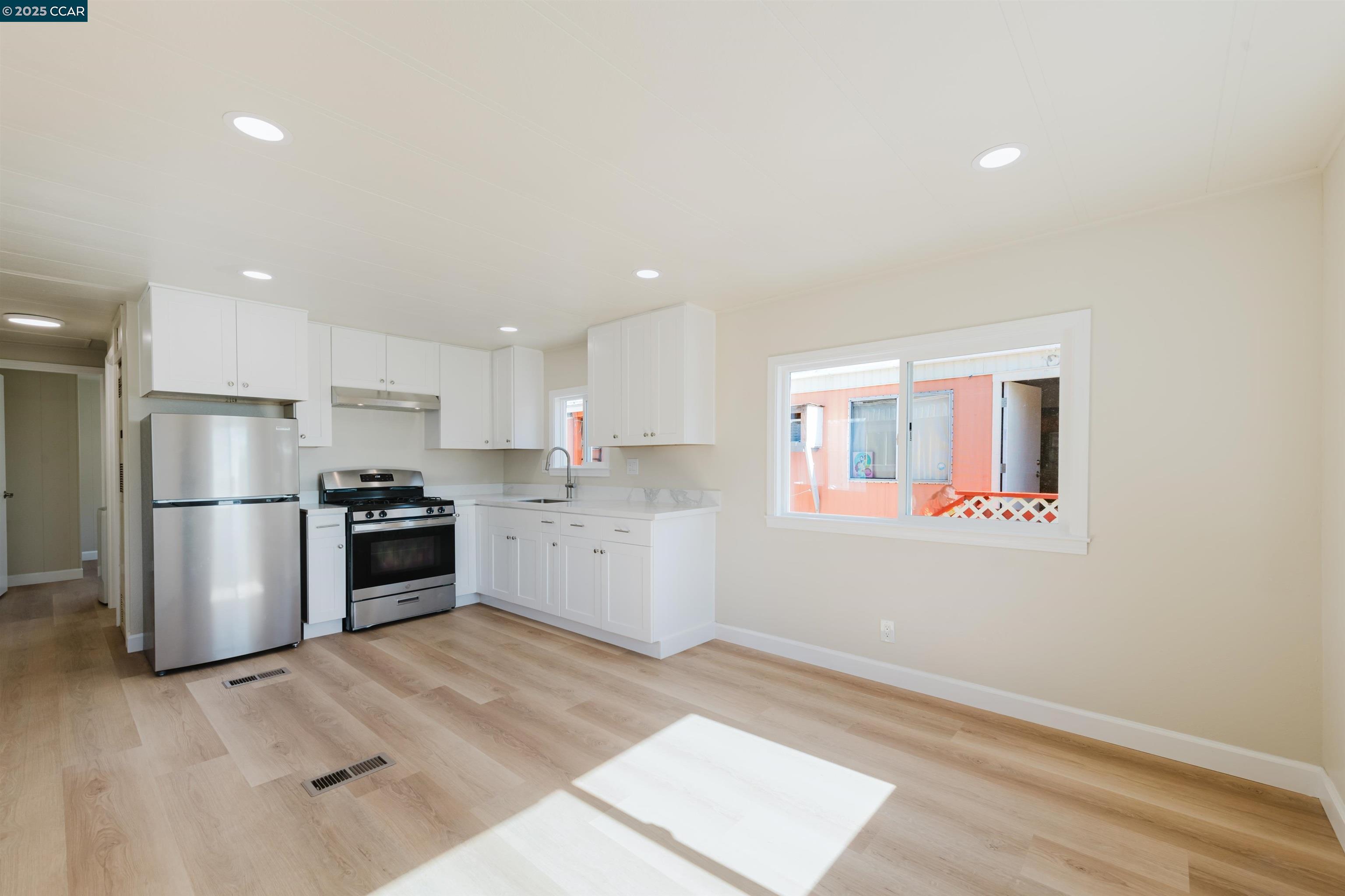 Detail Gallery Image 10 of 33 For 2990 San Pablo Dam Rd #3,  San Pablo,  CA 94806 - 1 Beds | 1 Baths