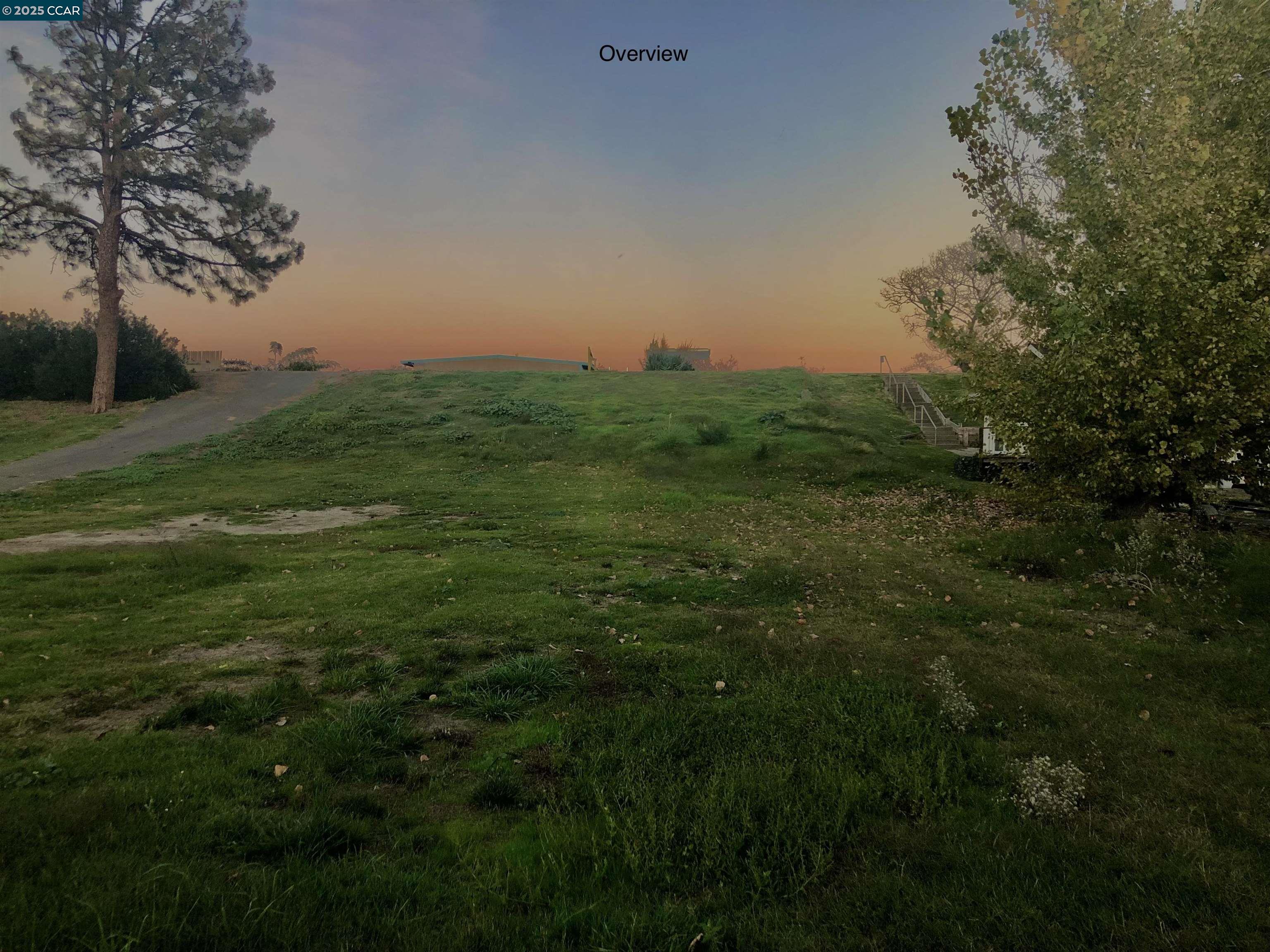 Front Image Thumbnail for CC41117061