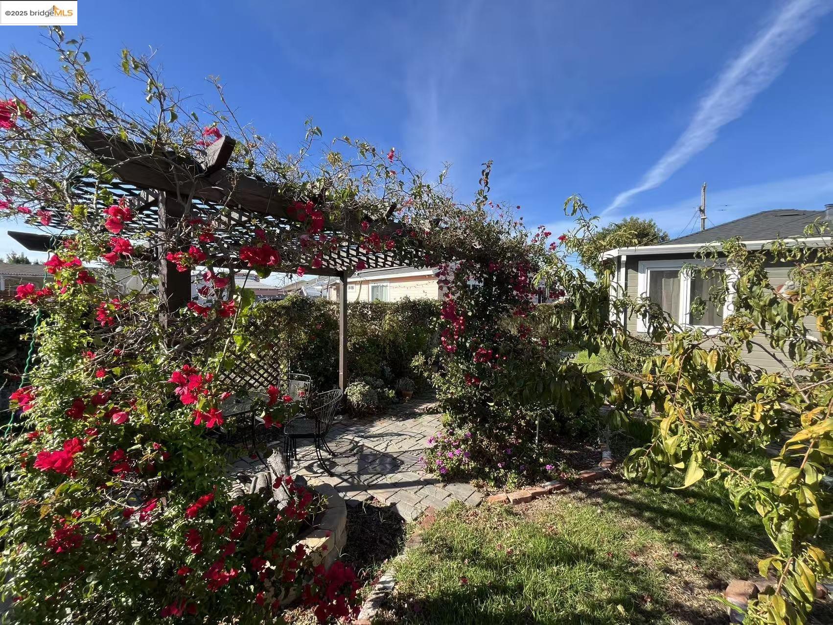 Detail Gallery Image 13 of 58 For 262 Fitzpatrick Rd, Oakland,  CA 94603 - – Beds | – Baths