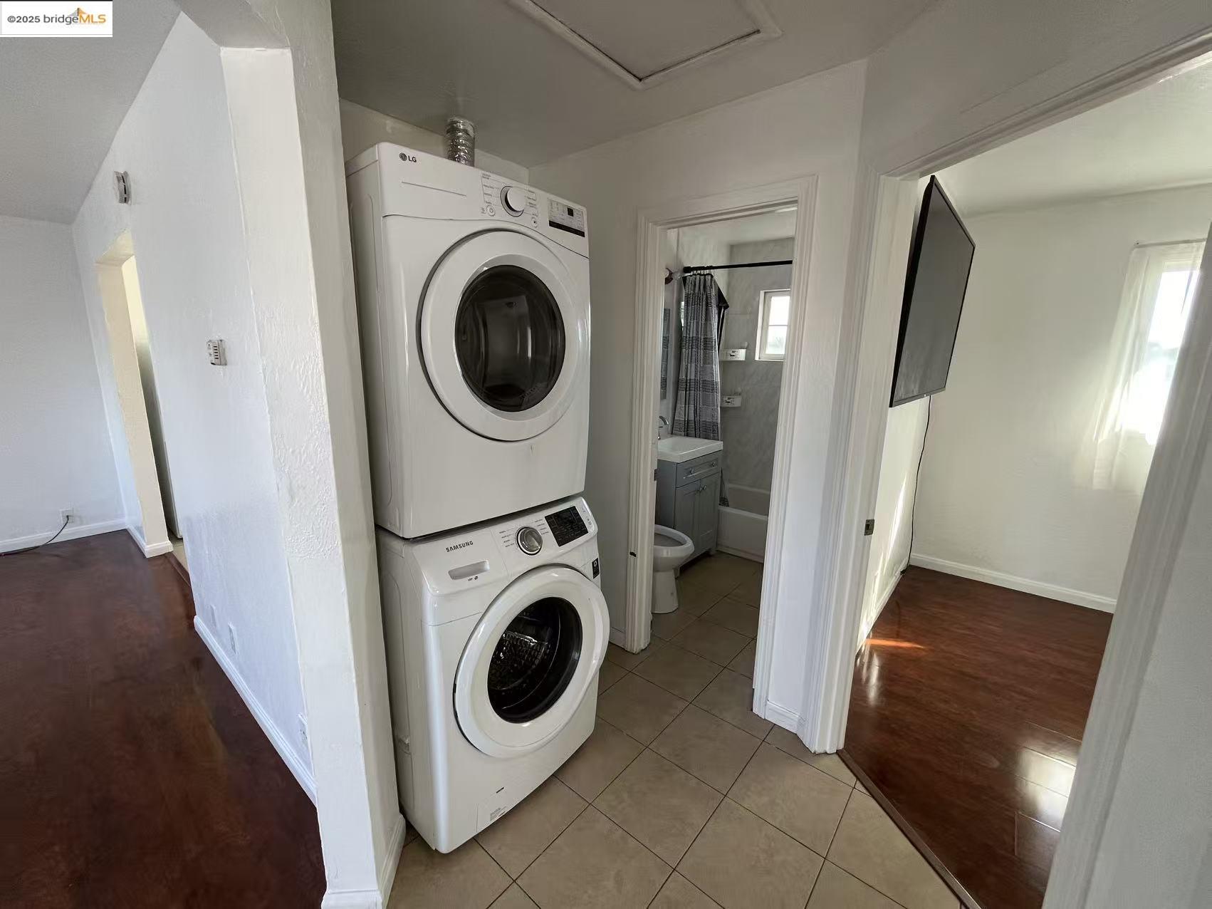 Detail Gallery Image 32 of 58 For 262 Fitzpatrick Rd, Oakland,  CA 94603 - – Beds | – Baths