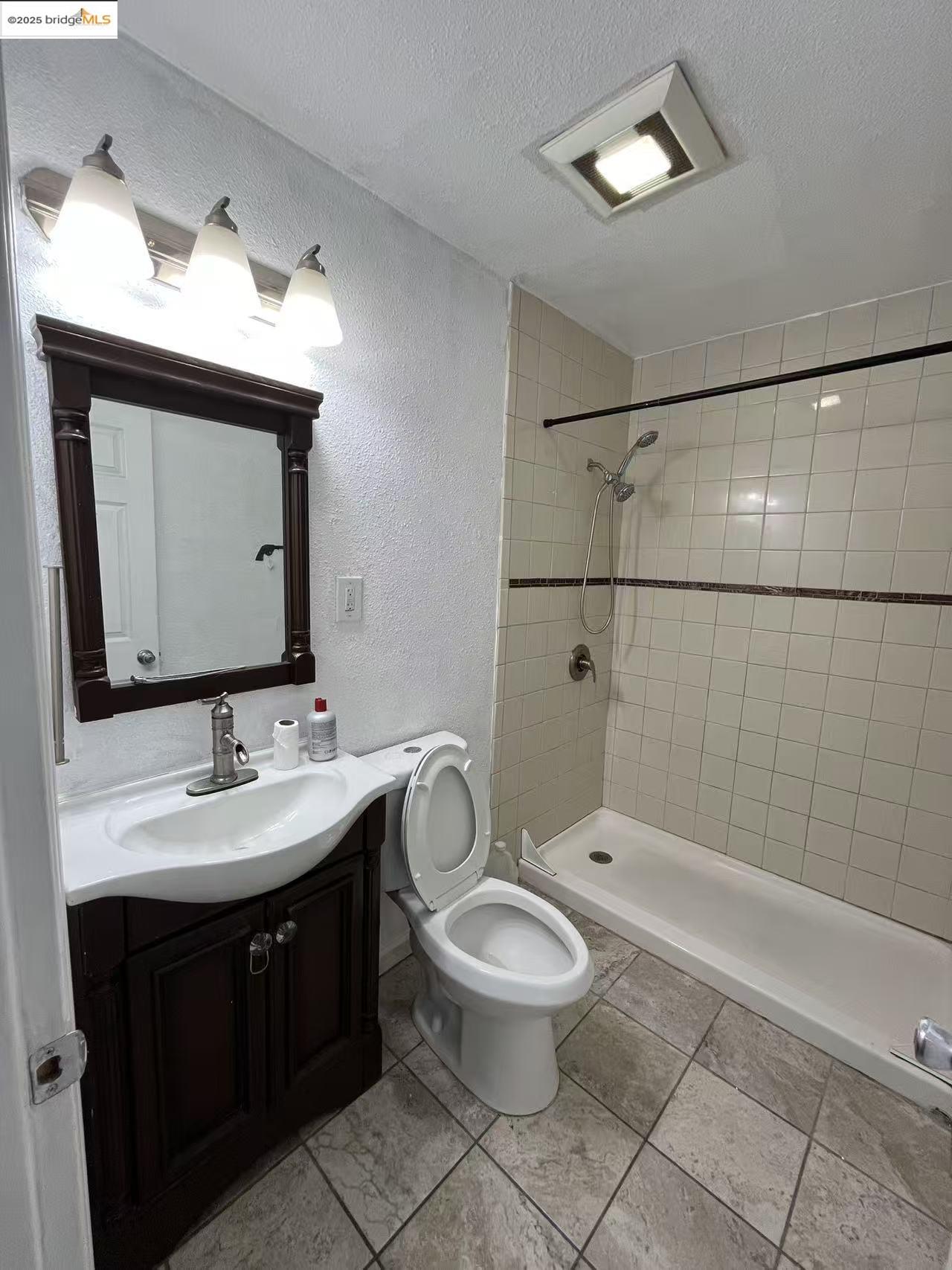 Detail Gallery Image 43 of 58 For 262 Fitzpatrick Rd, Oakland,  CA 94603 - – Beds | – Baths