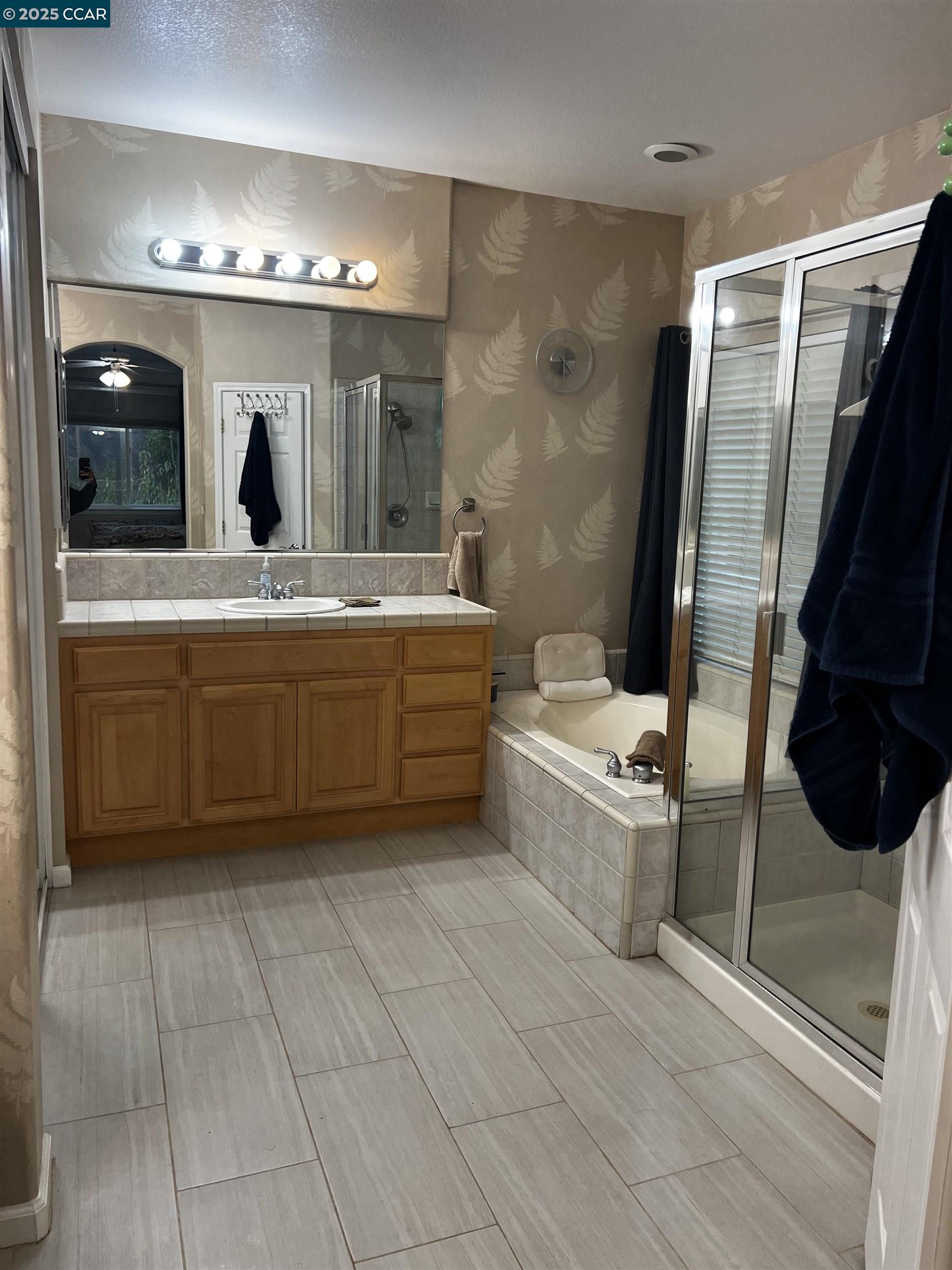 Detail Gallery Image 33 of 39 For 4045 Galenez Way, Antioch,  CA 94531 - 5 Beds | 3 Baths