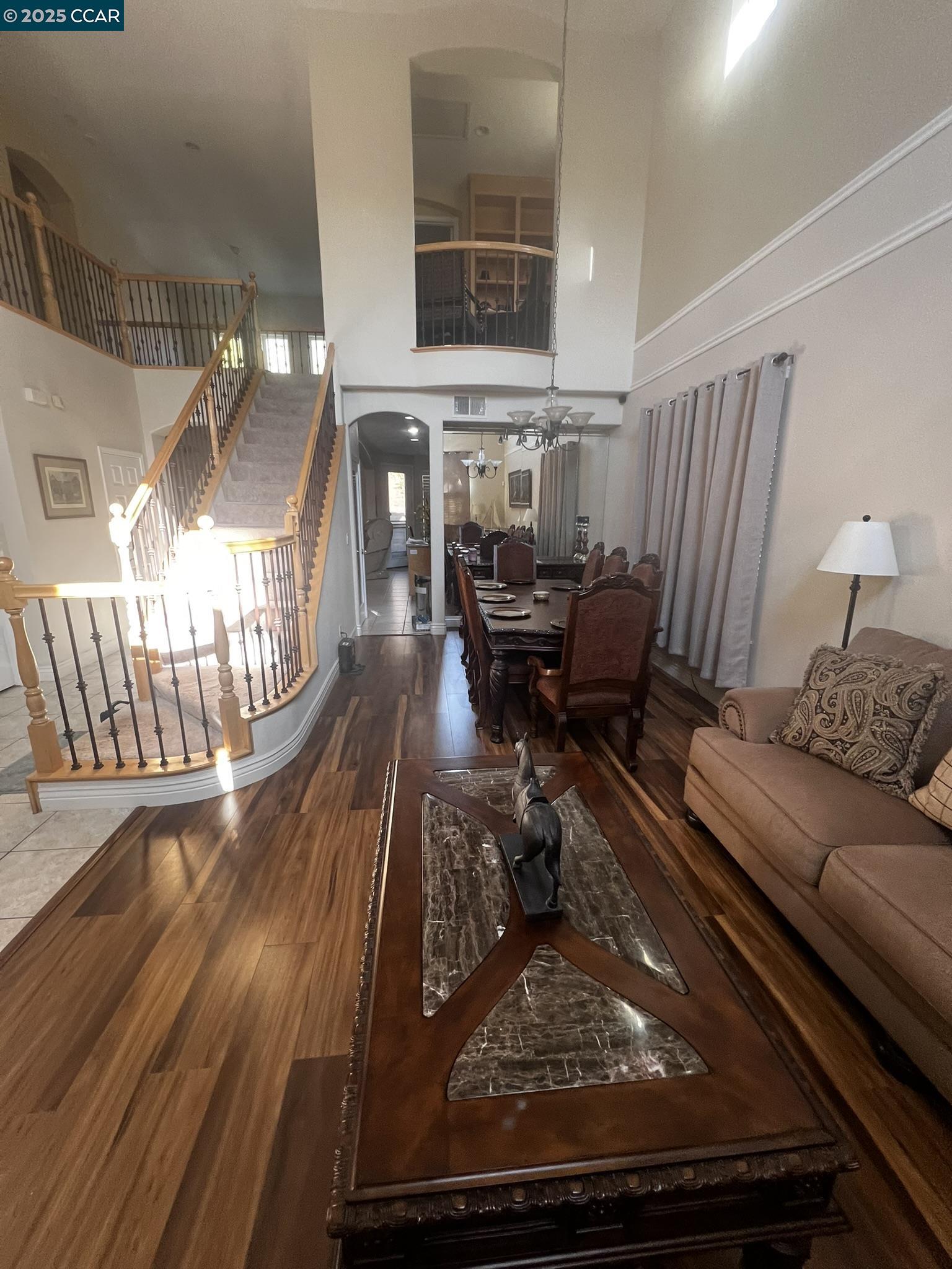 Detail Gallery Image 8 of 39 For 4045 Galenez Way, Antioch,  CA 94531 - 5 Beds | 3 Baths