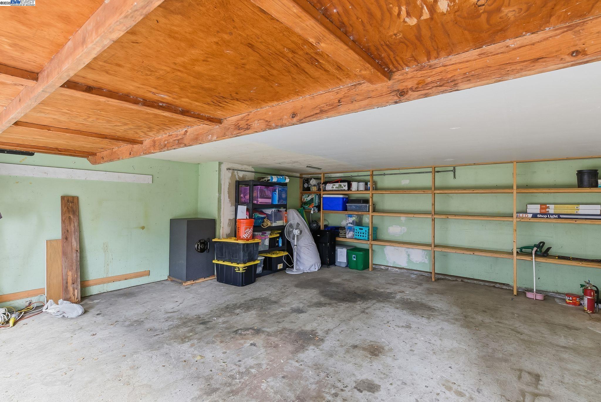 Detail Gallery Image 27 of 29 For 2133 Clinton Ave, Alameda,  CA 94501 - – Beds | – Baths