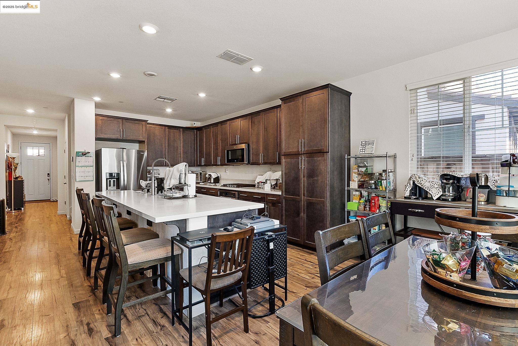 Detail Gallery Image 10 of 23 For 85 Baird Cir, Brentwood,  CA 94513 - 4 Beds | 3 Baths