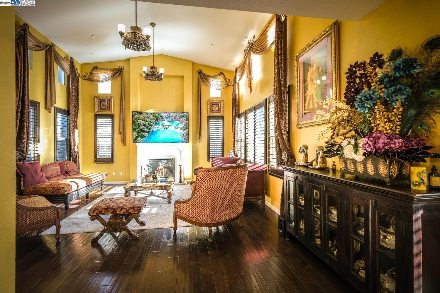 Detail Gallery Image 13 of 58 For 3252 Carpenter Way, San Ramon,  CA 94582 - 4 Beds | 3/1 Baths