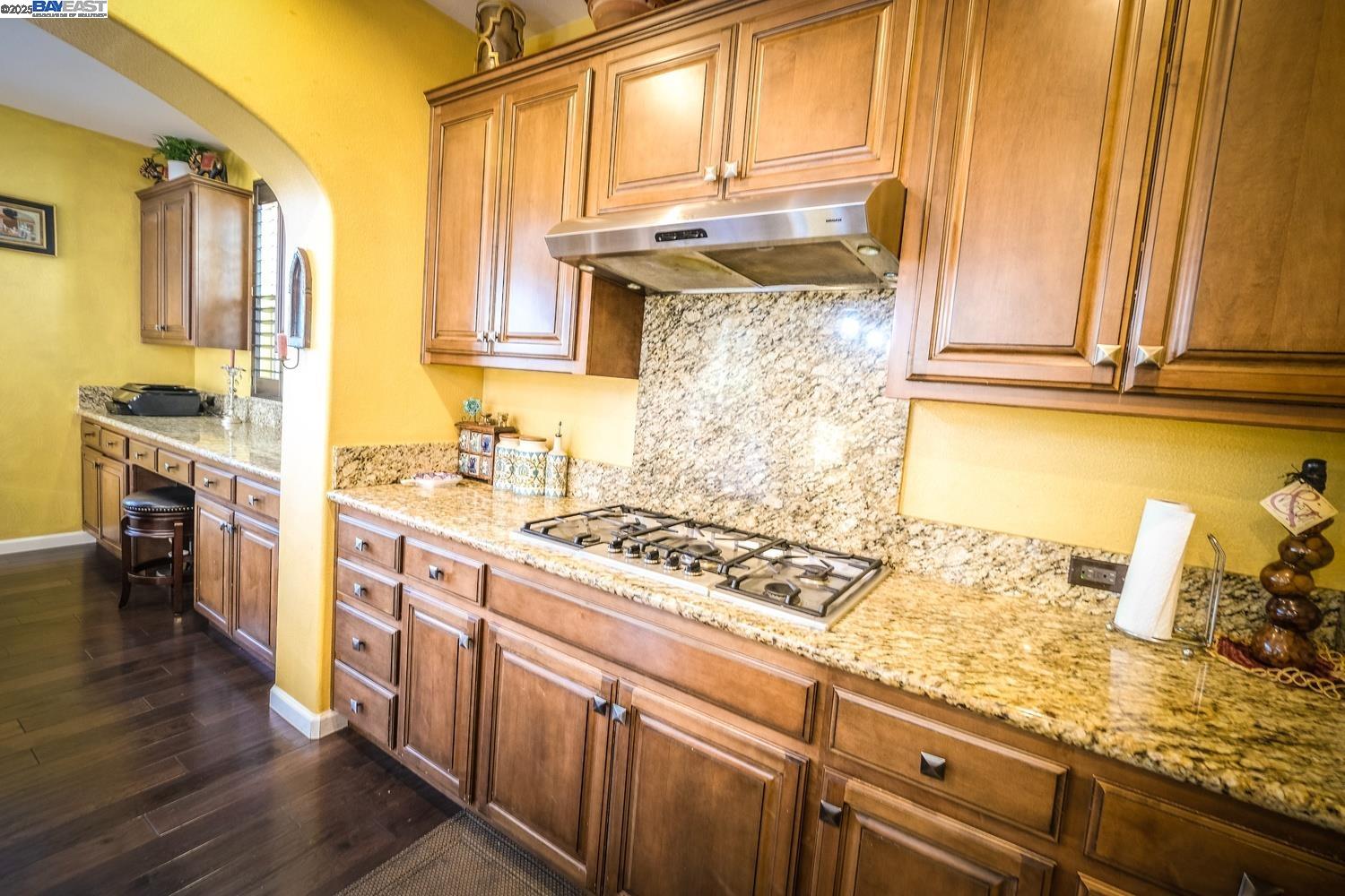 Detail Gallery Image 18 of 58 For 3252 Carpenter Way, San Ramon,  CA 94582 - 4 Beds | 3/1 Baths